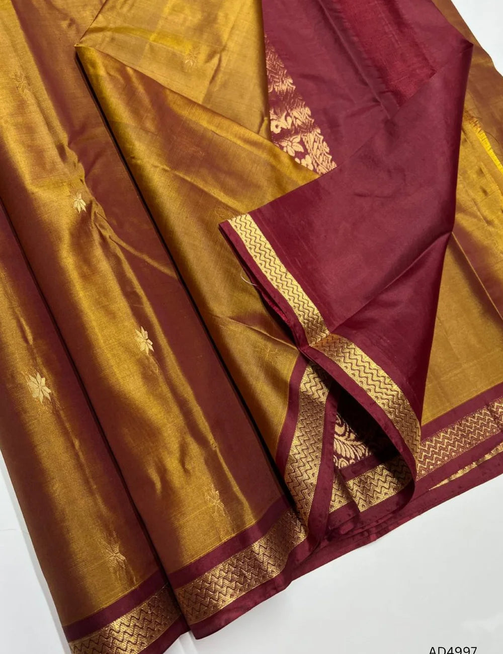 Brown & Plum - Kanchi Border Soft Silk Saree
