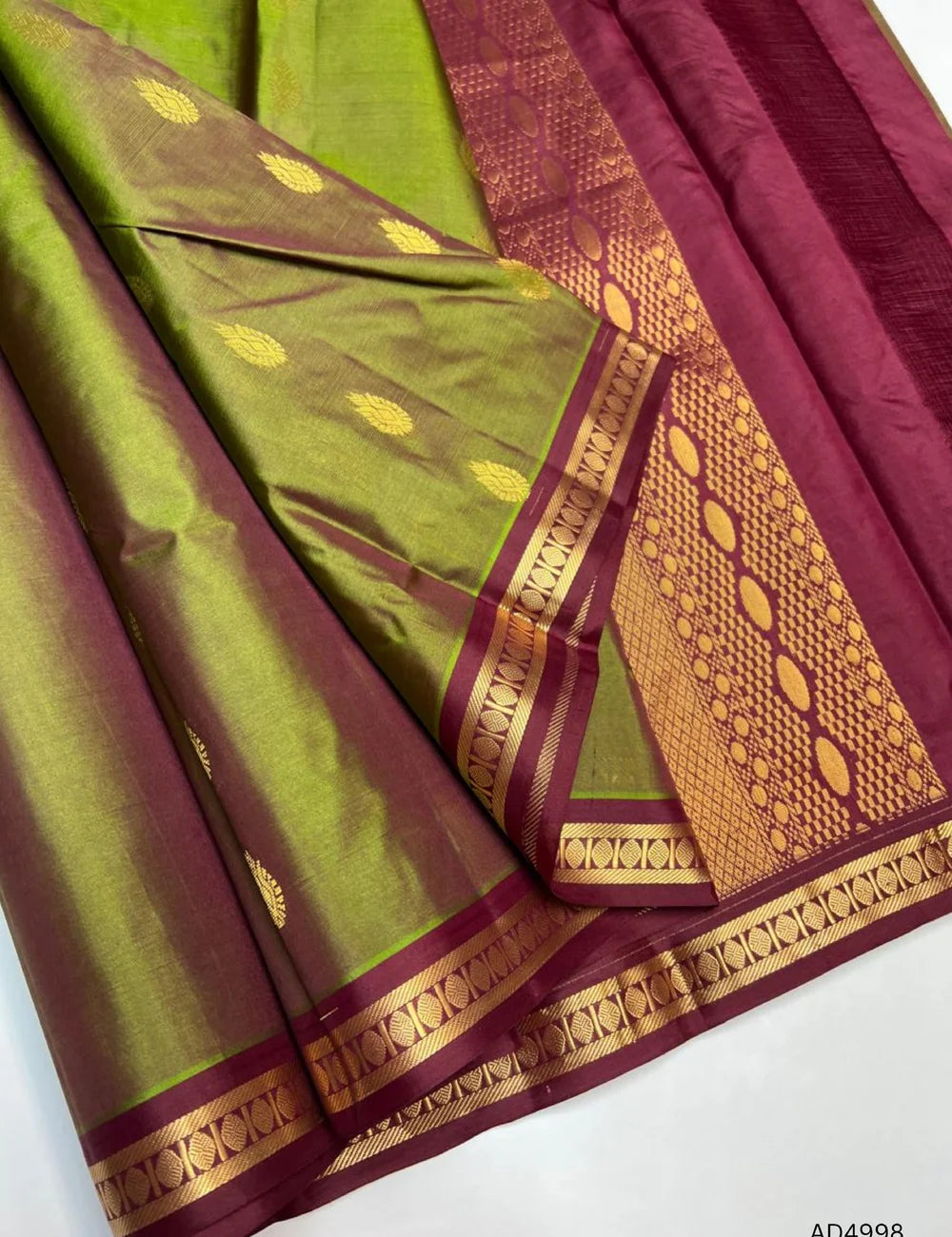 Moss Green & Plum - Kanchi Border Soft Silk Saree
