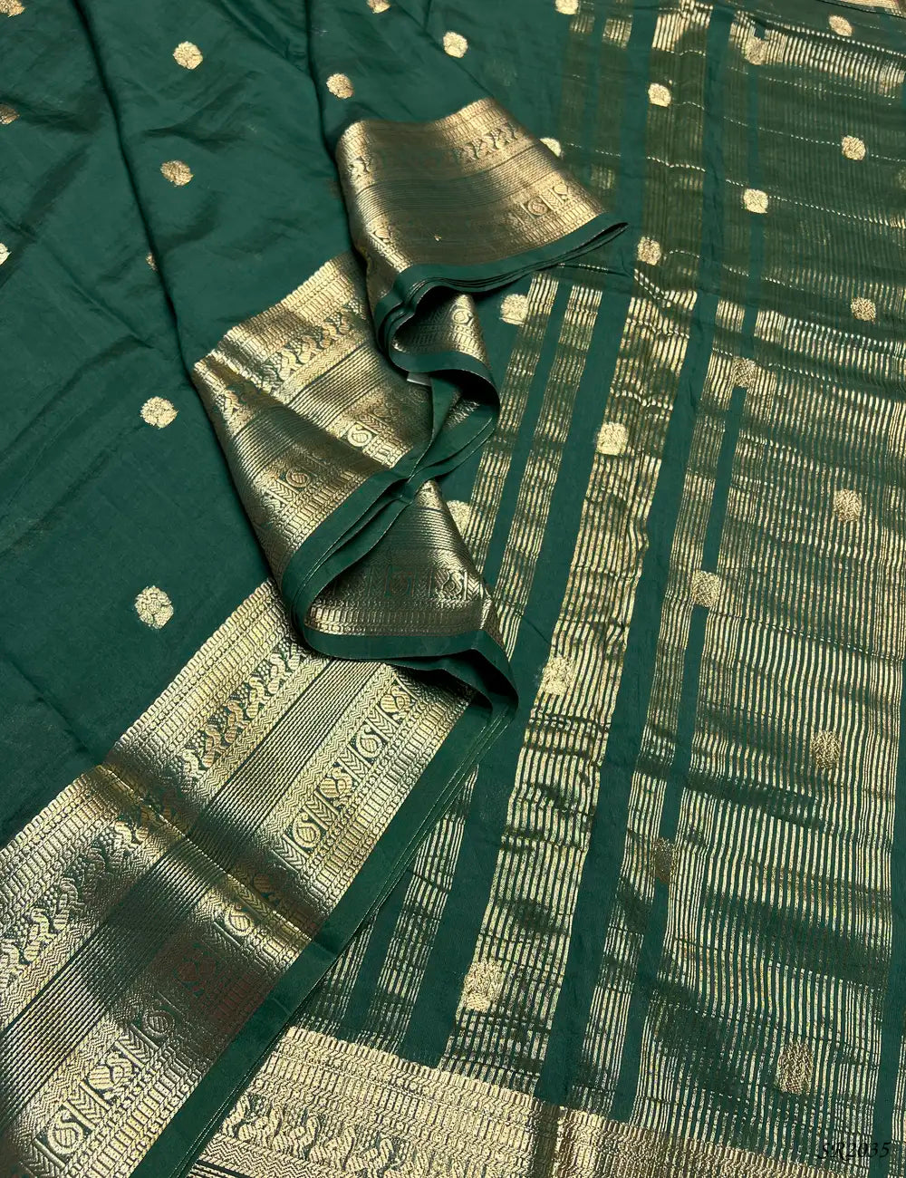 Green - Viscose Saree Pallu View