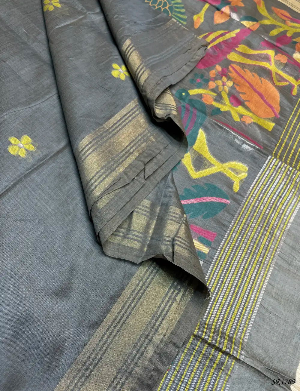 Grey - Jhamthani Saree Front View