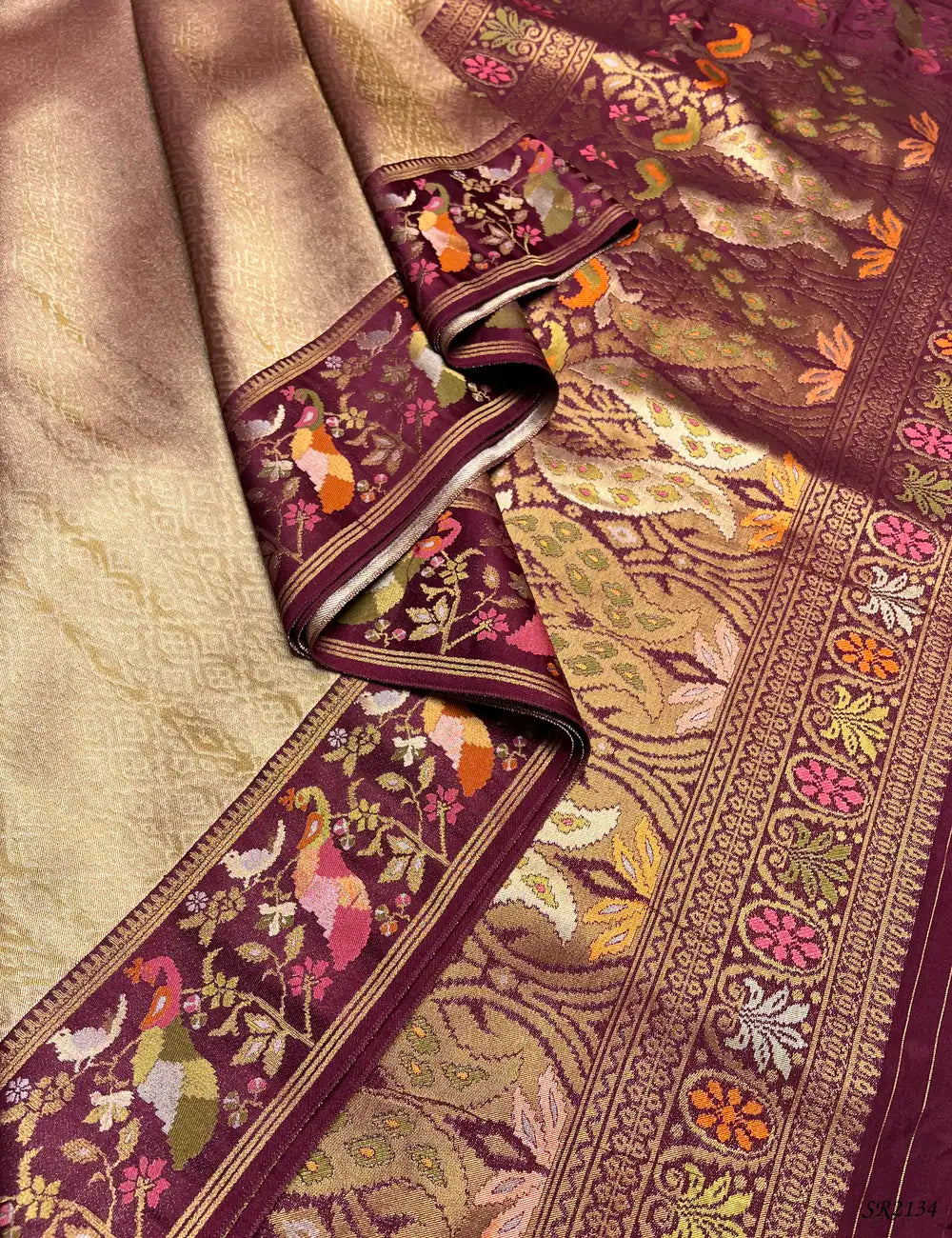 Harvest Gold & Burgundy - Paithani Saree Pallu View