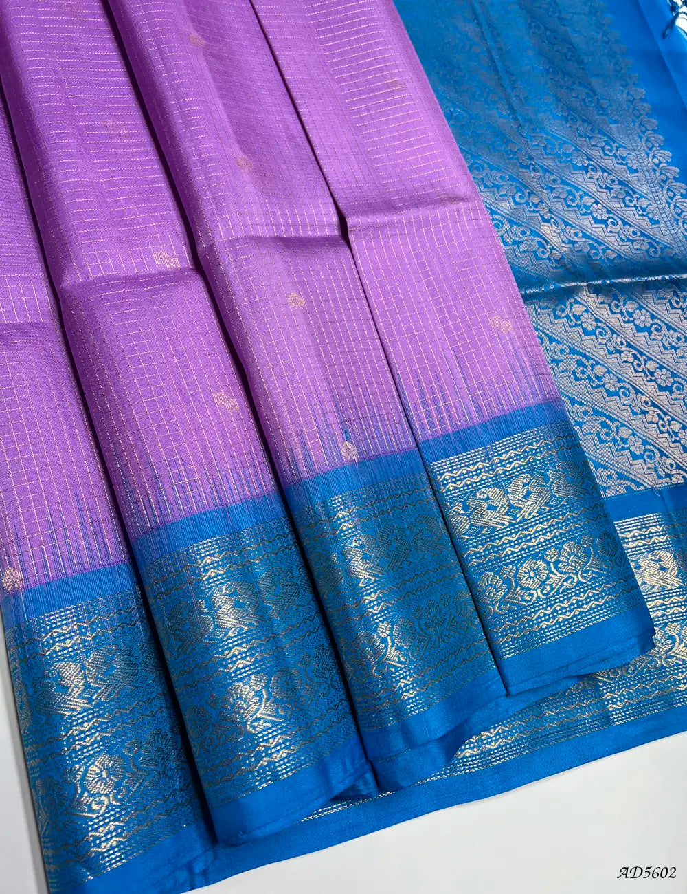 Lavender & Rama Blue - Checkerd X Kanchi Border Soft Silk Saree Front View