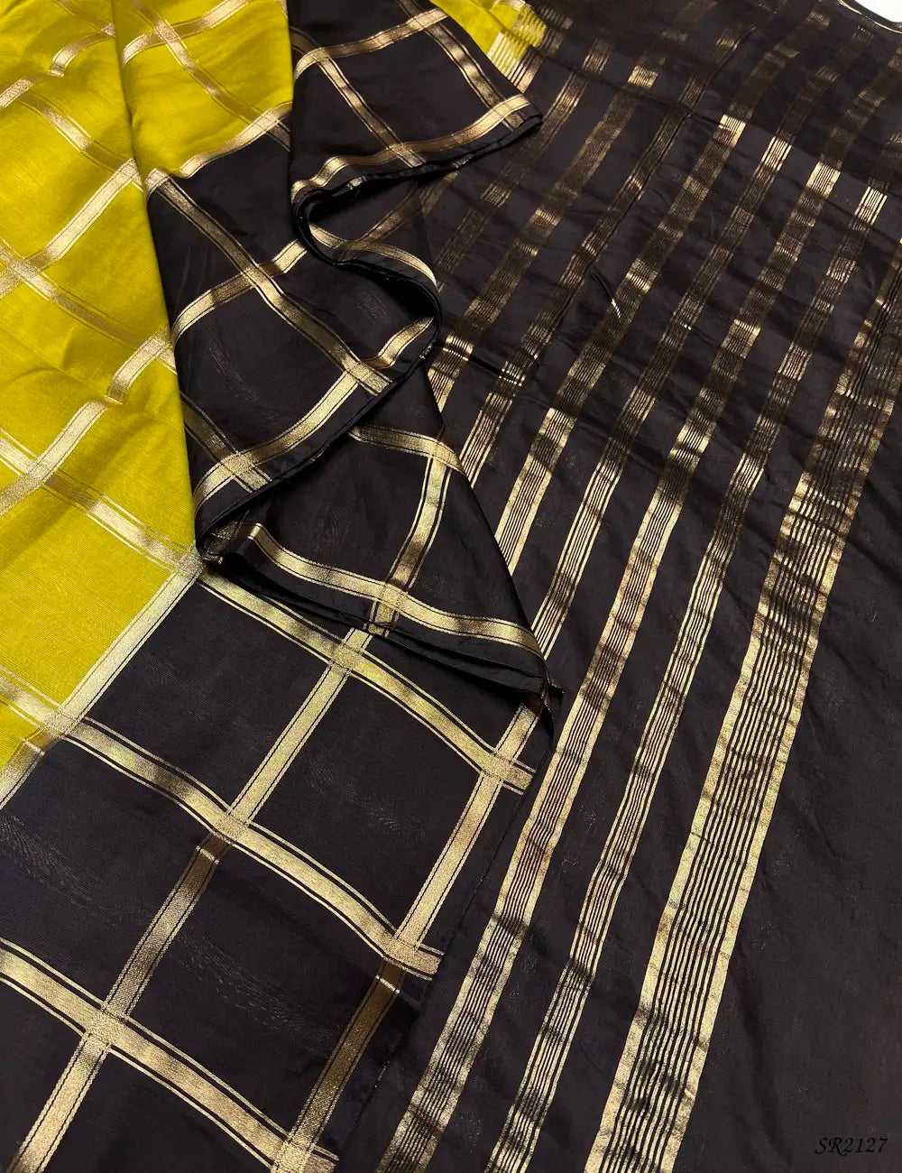 Lime Green & Black - Assam Silk Saree Pallu View