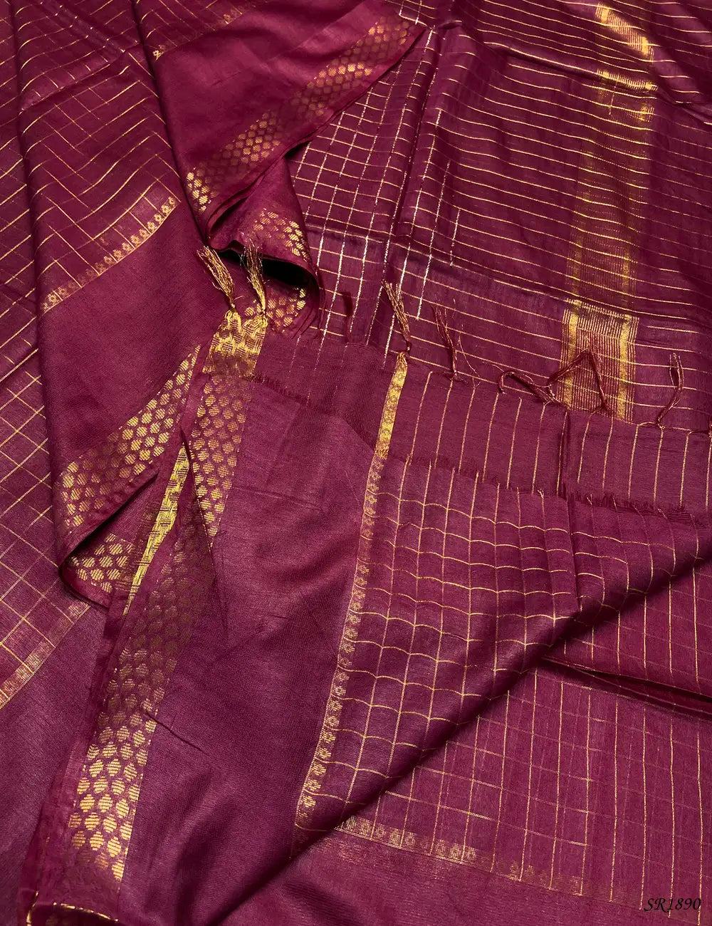 Magenta - Semi Tussar Saree Pallu View