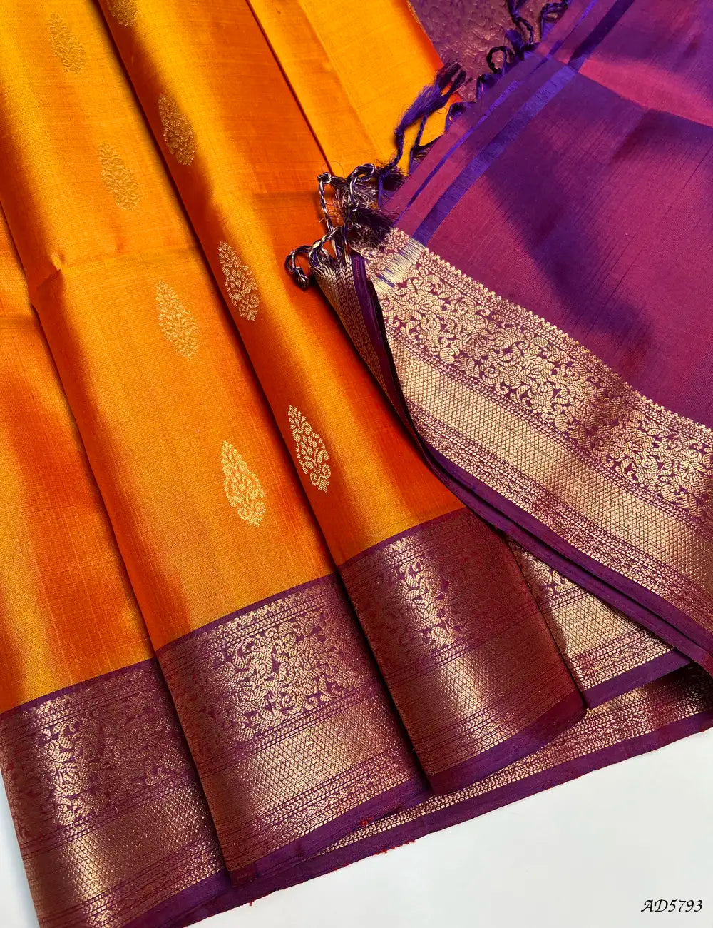 Mango Yellow & Purple - Kanchi Border Soft Silk Saree Pallu View