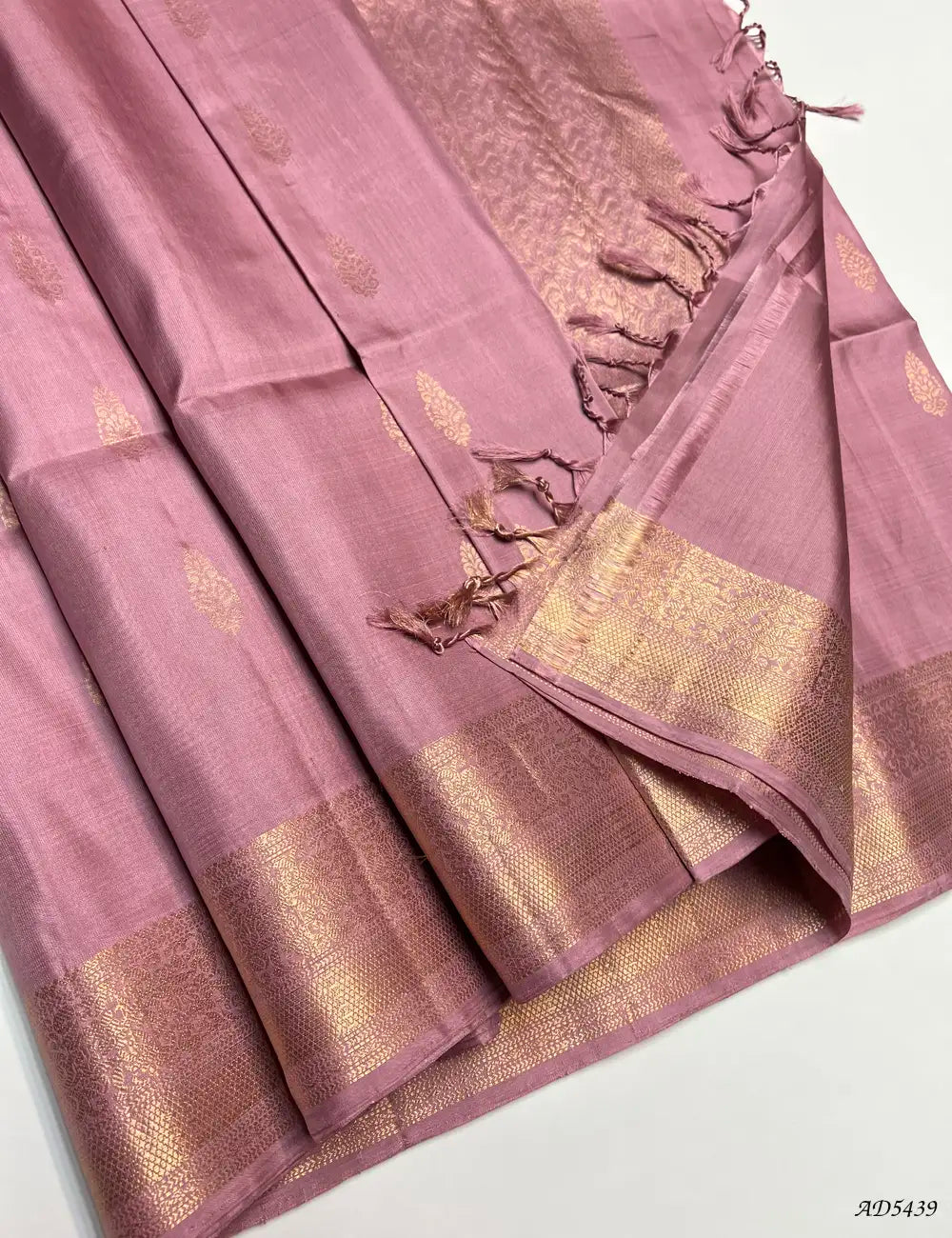 Mauve Pink - Kanchi Border Soft Silk Saree Pallu View