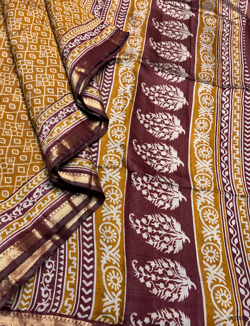 Mustard & Grape - Chanderi Saree Pallu View