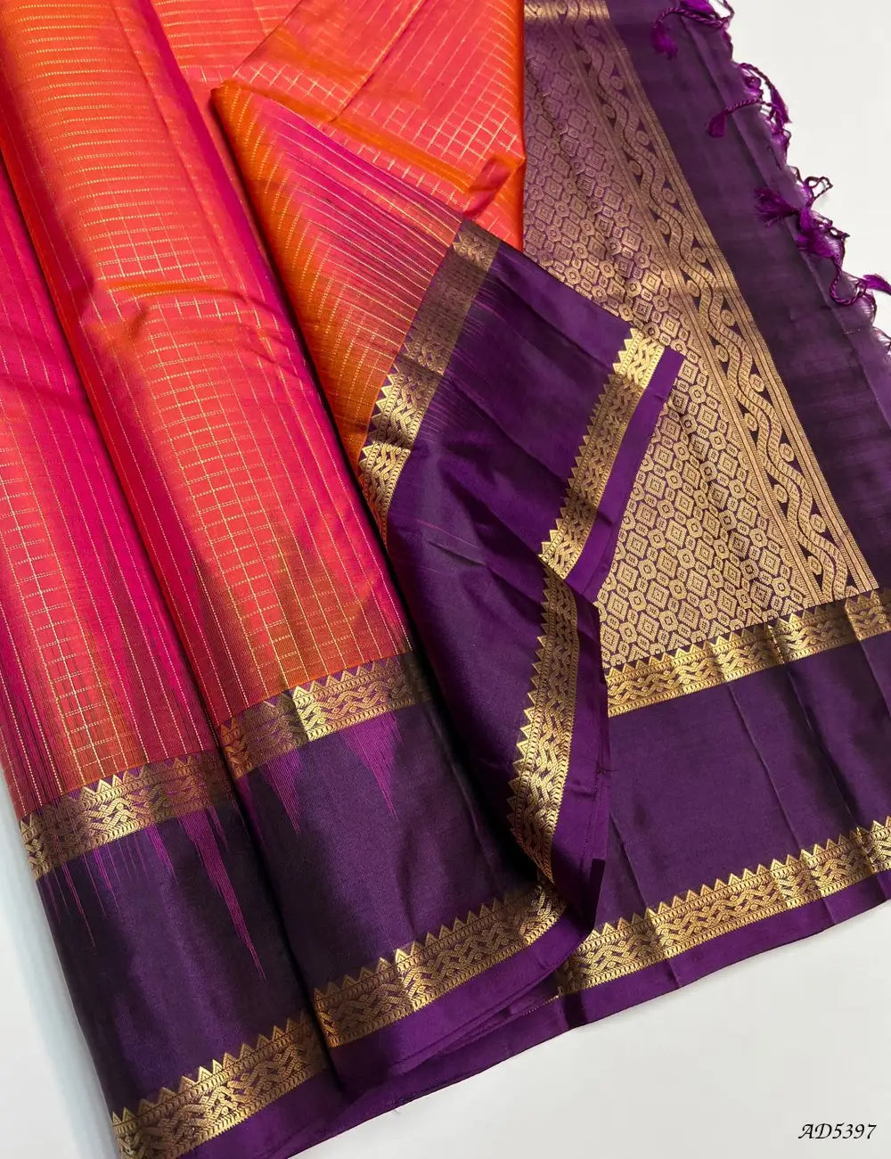 Orangish Pink & Purple - Checkerd Retta Pet Soft Silk Saree Front View