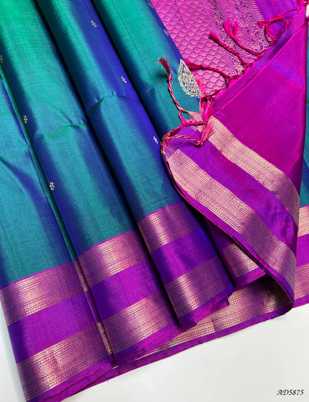 Peacock Blue & Purple - Kanchi Border Soft Silk Saree Pallu View