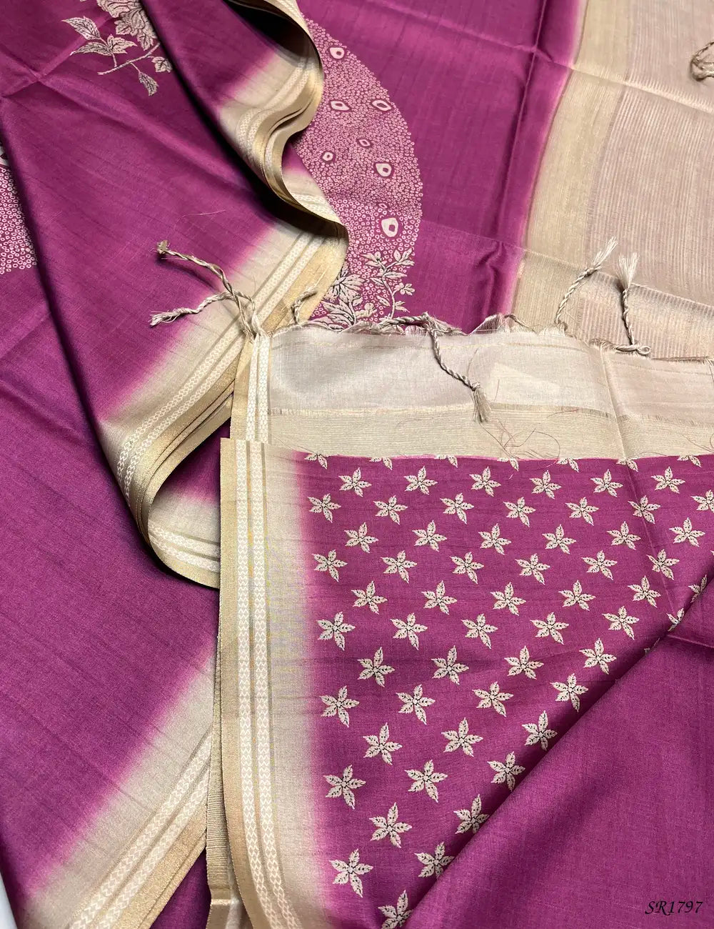 Pink Plum & Beige - Semi Tussar Sarees Pallu View