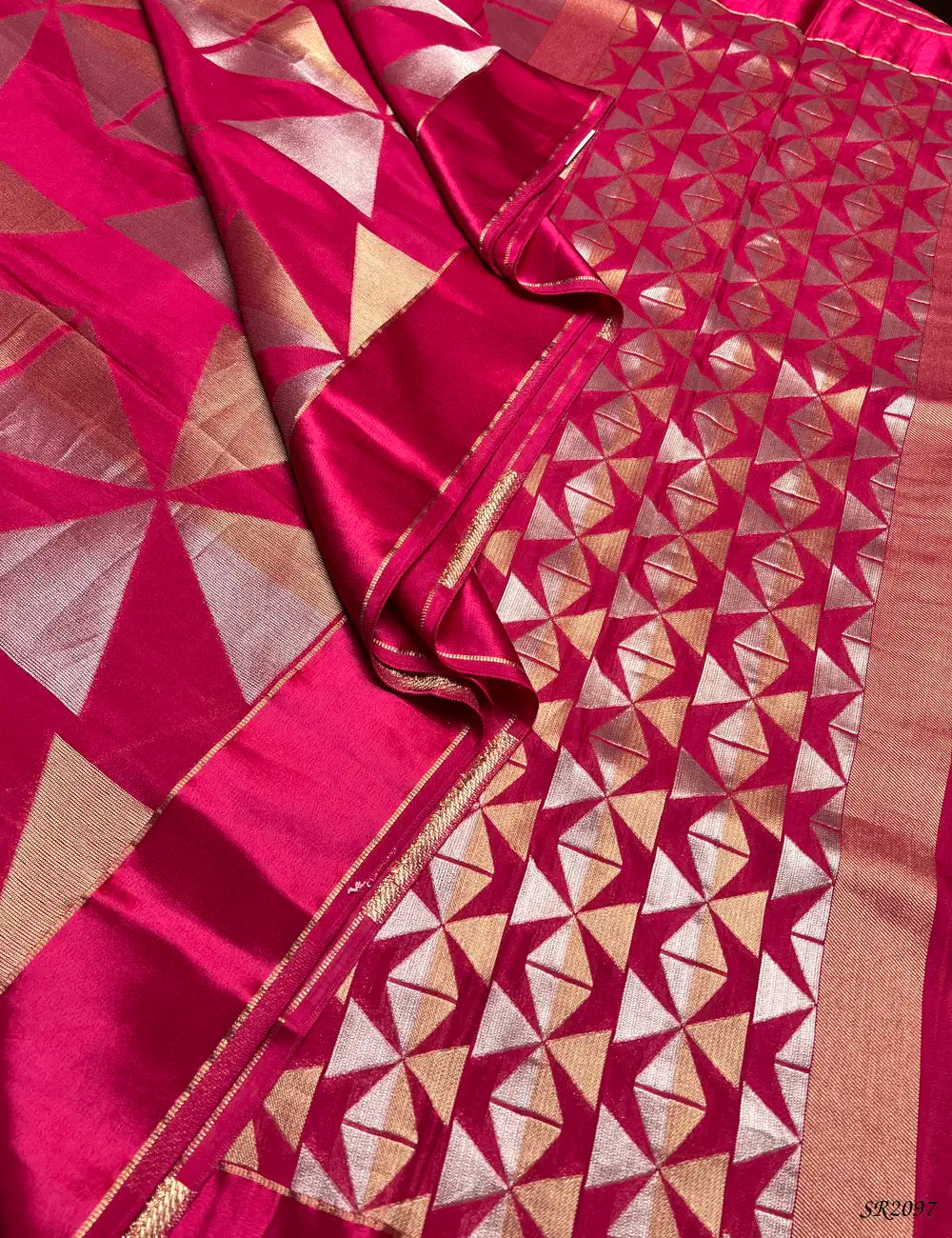 Pink - Satin Silk Saree Pallu View