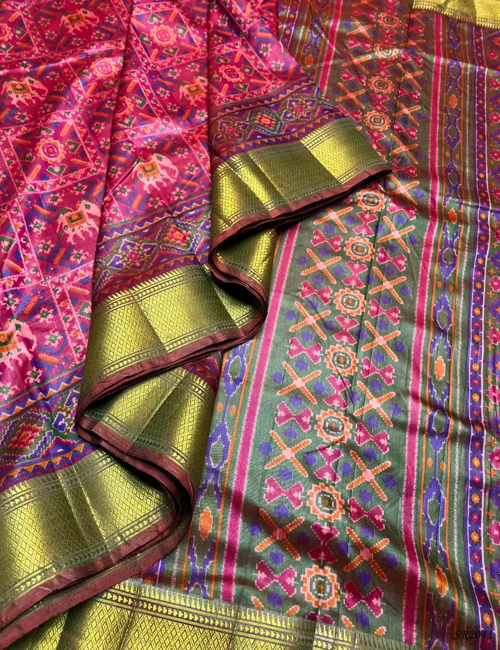 Pink - Semi Patola Saree Pallu View
