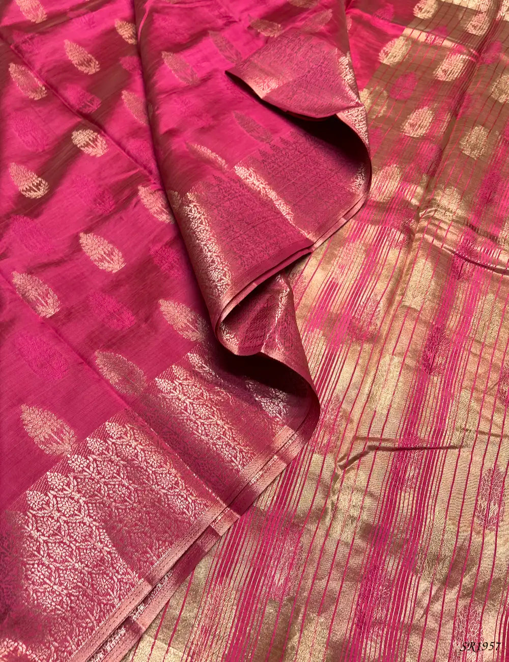 Pink - Semi Tussar Saree Pallu View