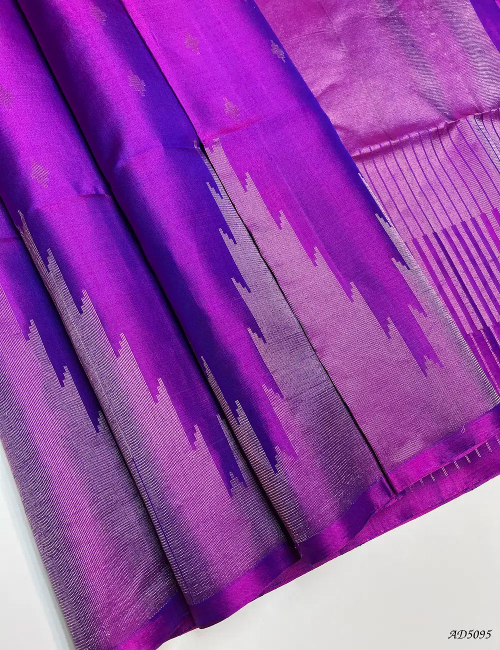 Purple - Fancy Border Soft Silk Saree Pallu View