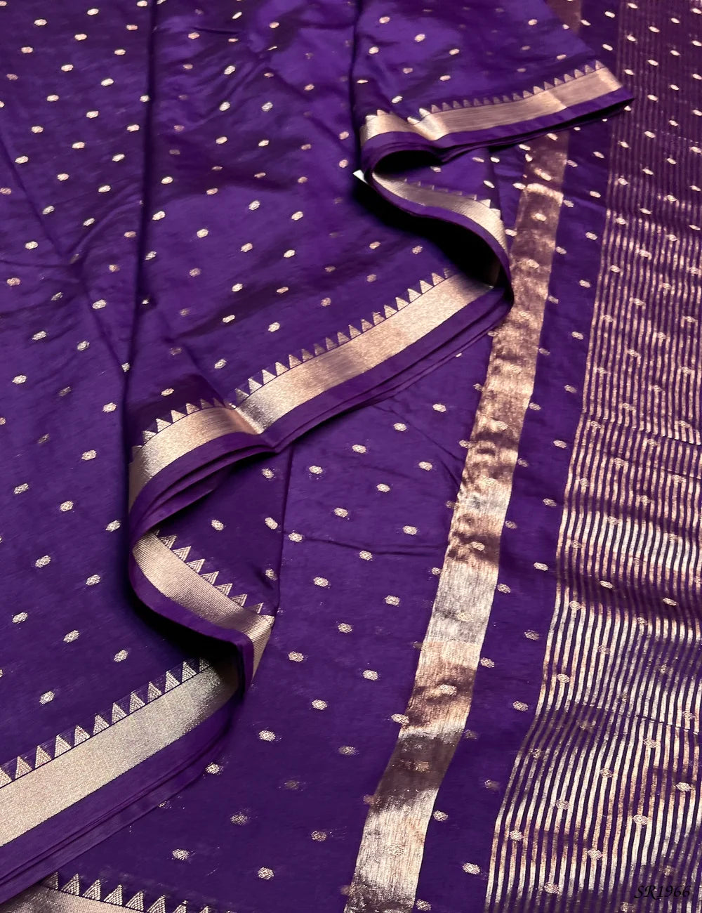Purple - Mysore Crepe Saree Pallu View