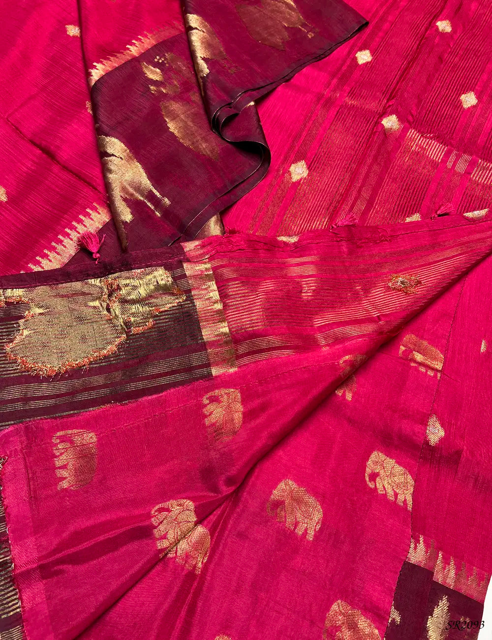 Rani Pink & Maroon - Viscose Crepe Saree -
