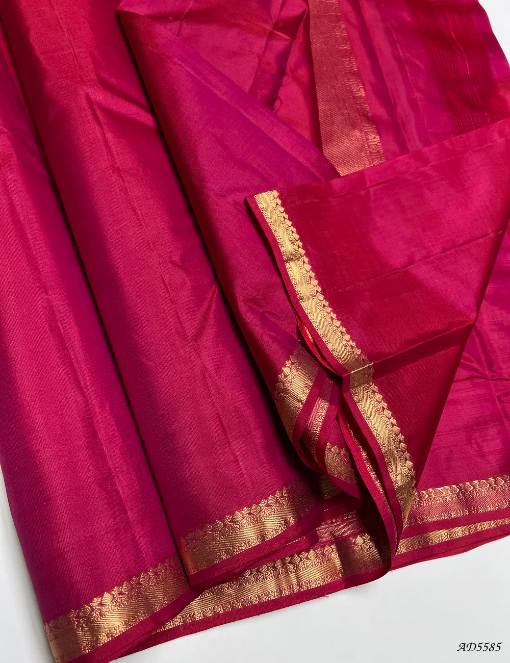 Rani Pink - Plain Kanchi Border Soft Silk Saree Pallu View