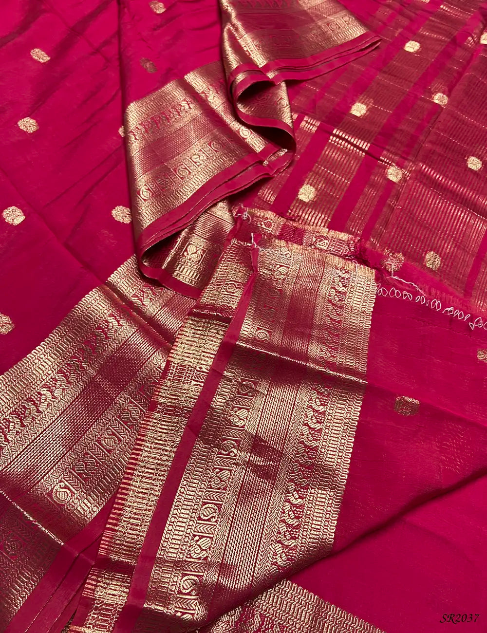 Rani Pink - Viscose Saree -