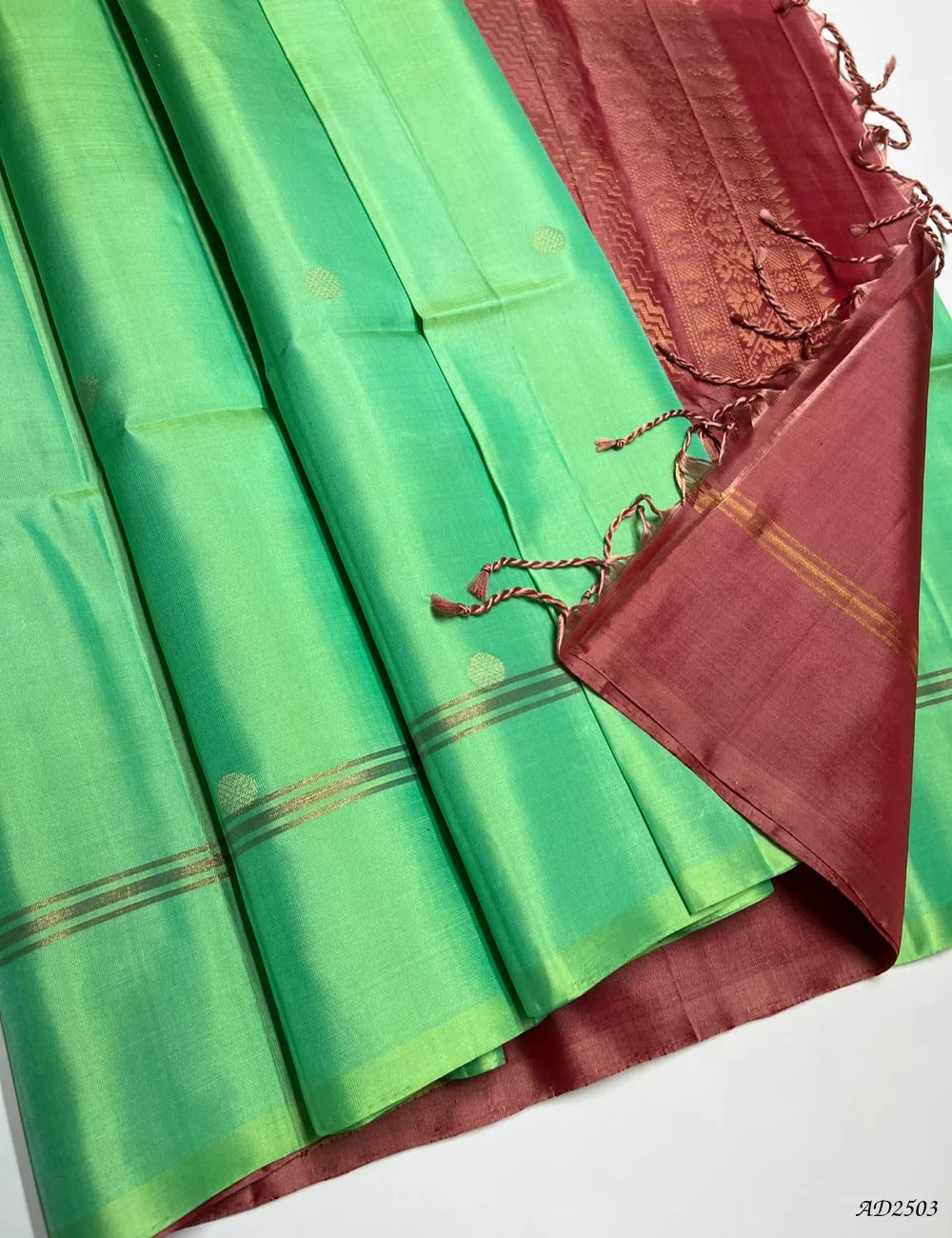 Rexona & Dusty Peach - Soft Silk Saree Pallu View