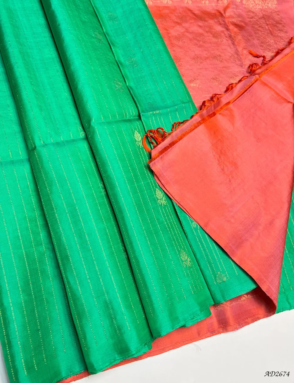 Rexona & Peach - Soft Silk Saree Pallu View