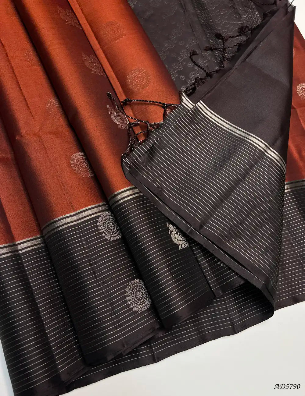 Rust & Coffee Brown - Soft Silk Saree Pallu View