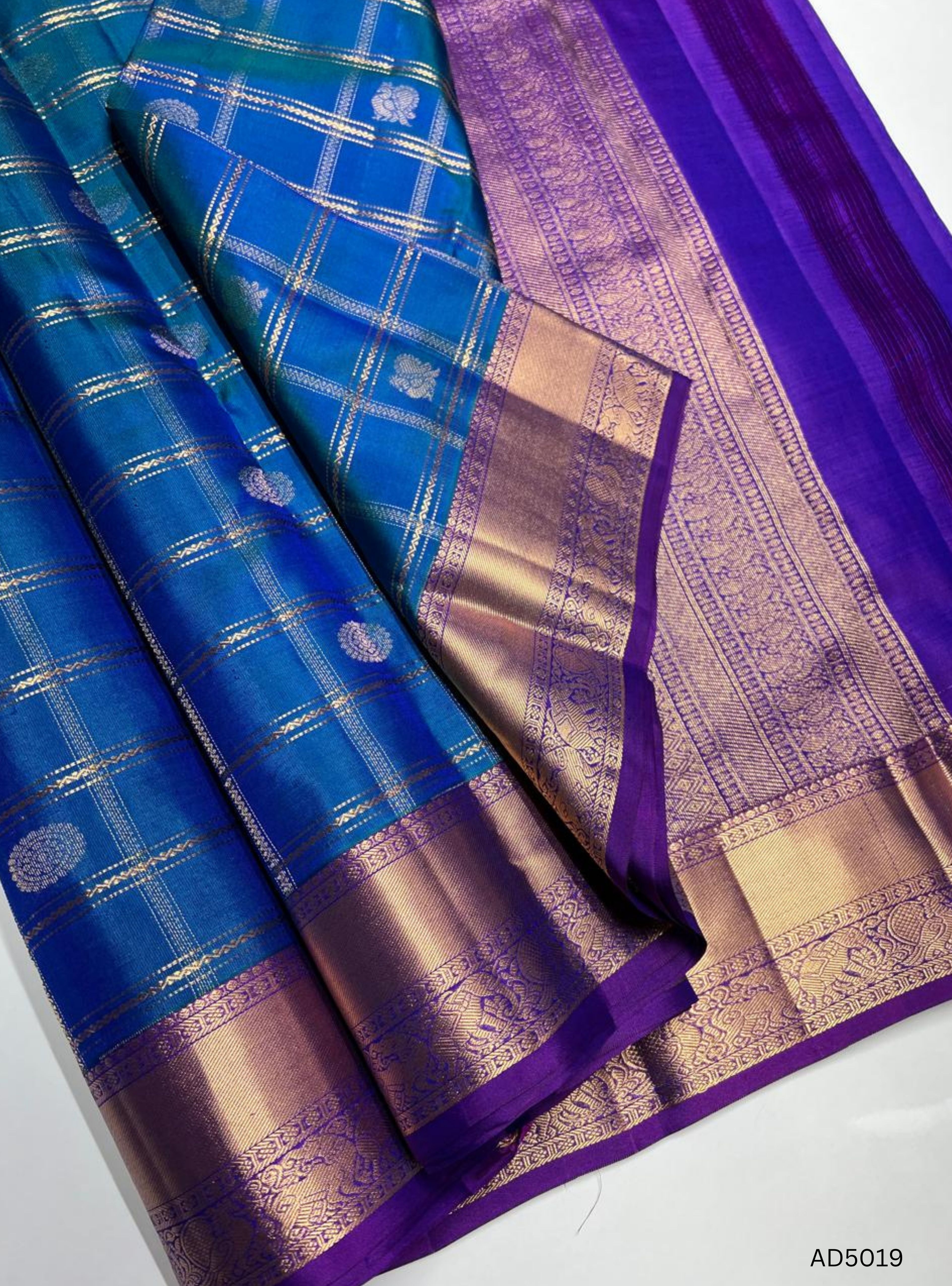 Blue & Purple - Kanchi Border Soft Silk Saree