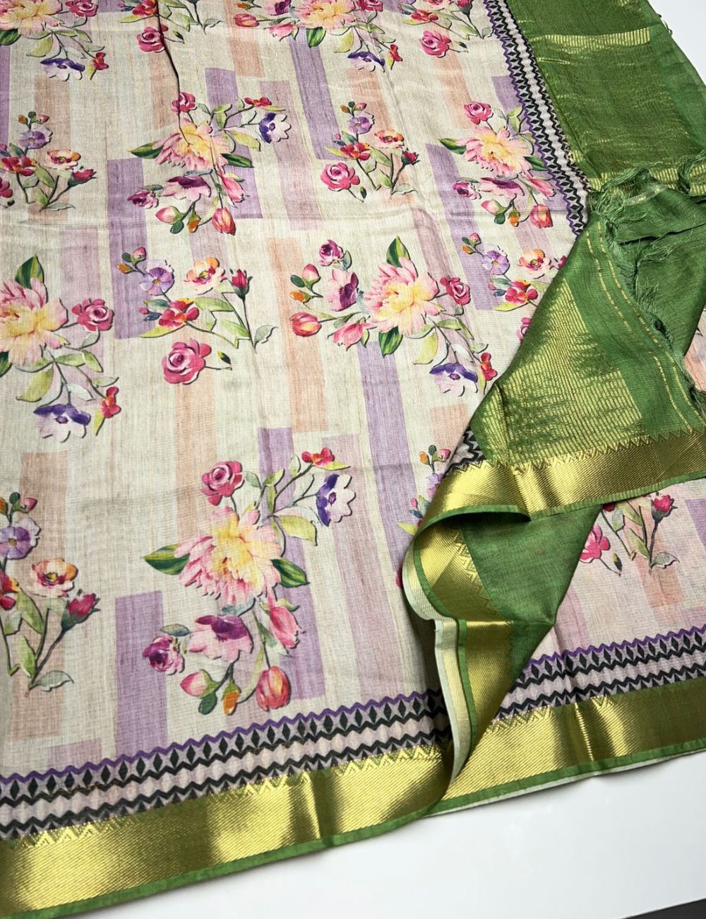 Half White & Green - Semi Tusser Saree