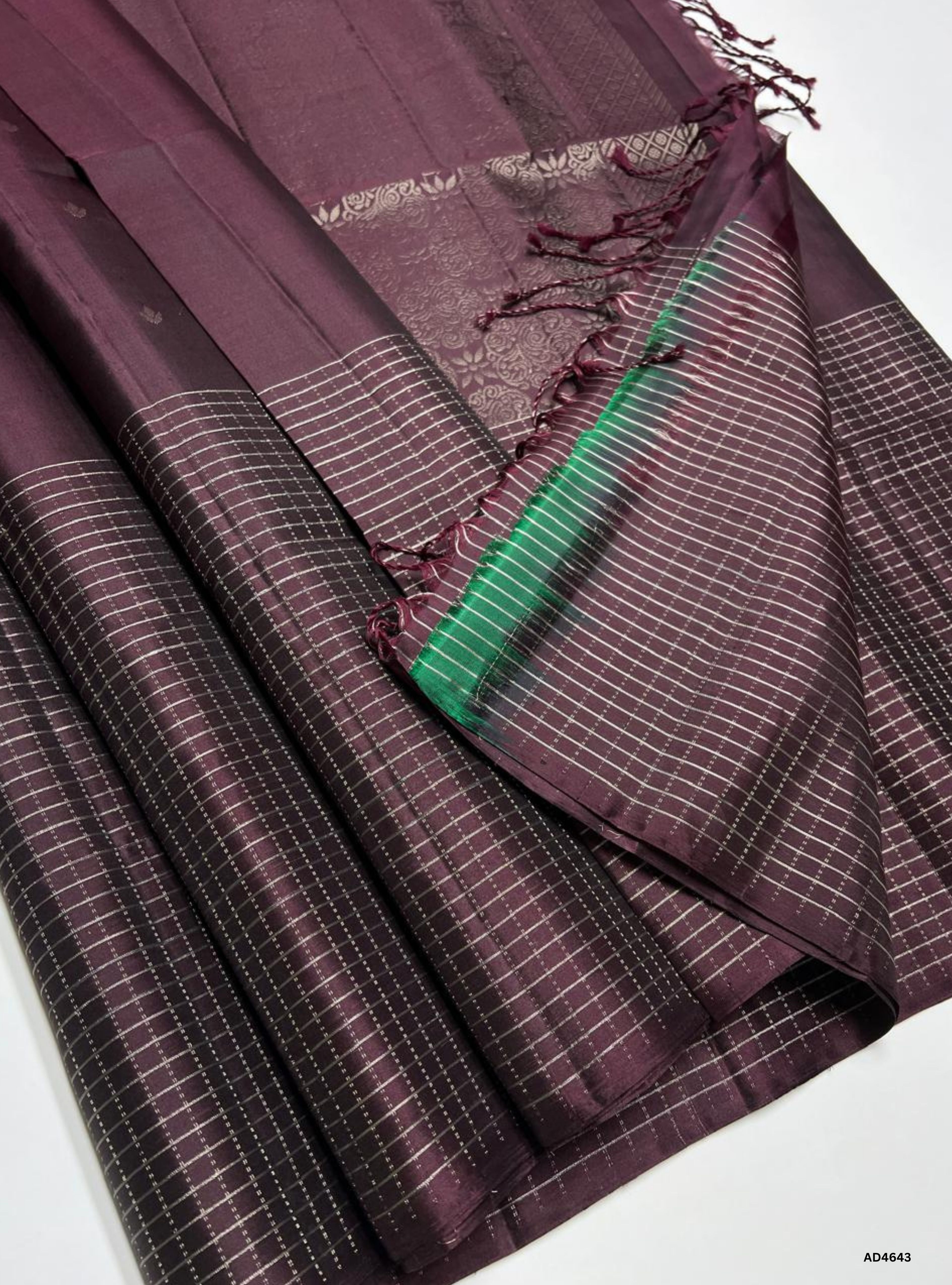 Coffee Brown - Checkerd Fancy Border Soft Silk Saree