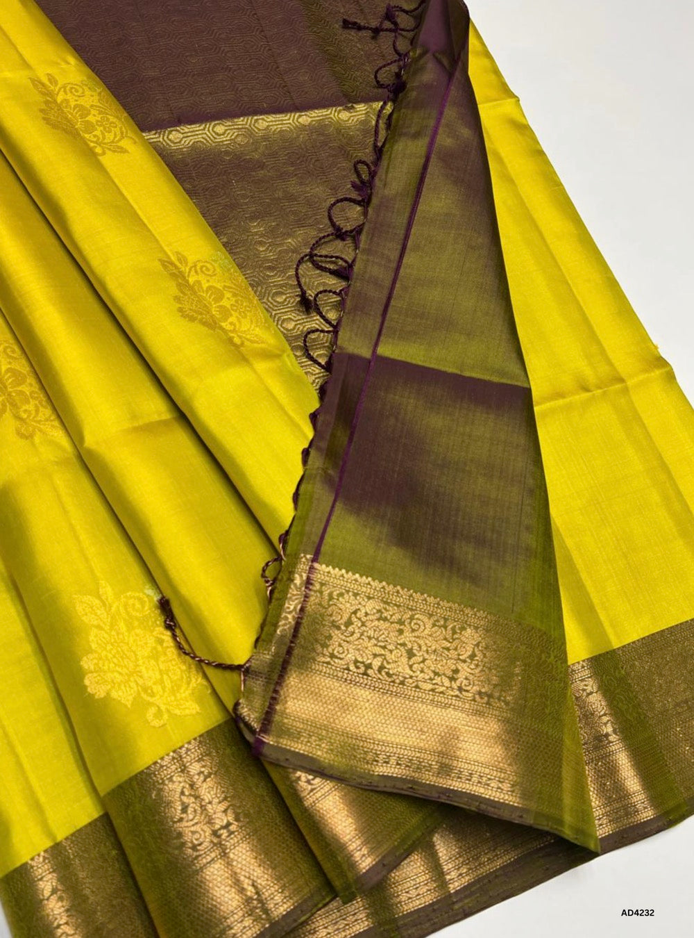 Lemon Yellow & Dual Tone Olive - Kanchi Border Soft Silk Saree