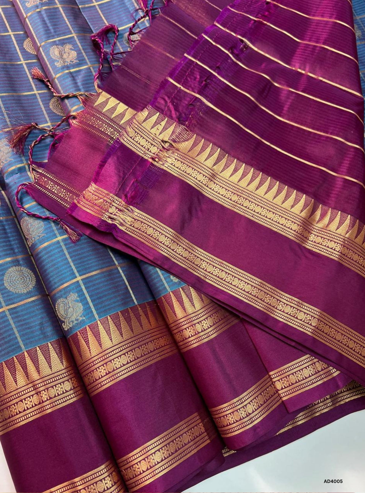 Blueish Grey & Maganta  - Checkerd Retta Pet Saree