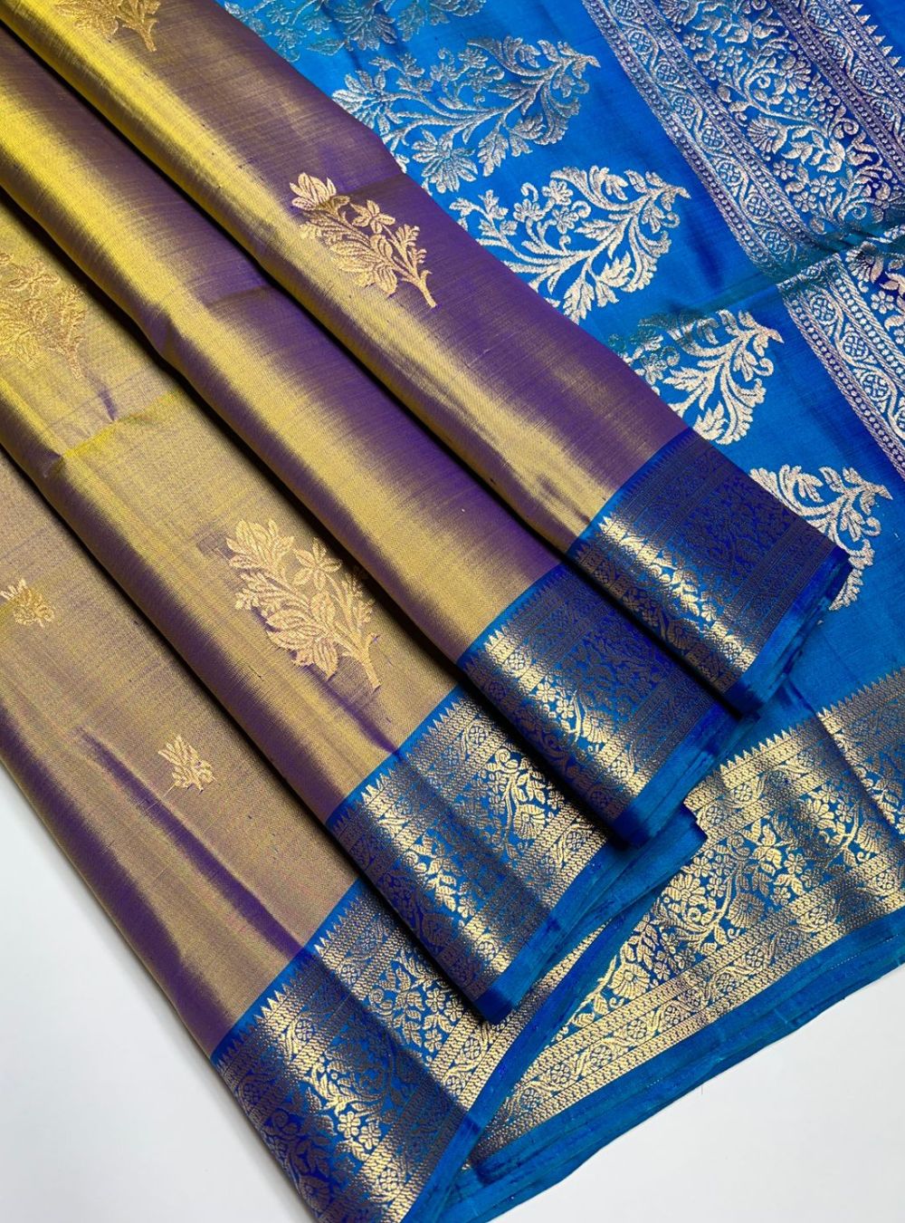 Dual Tone Green & Peacock Green - Soft Silk Saree