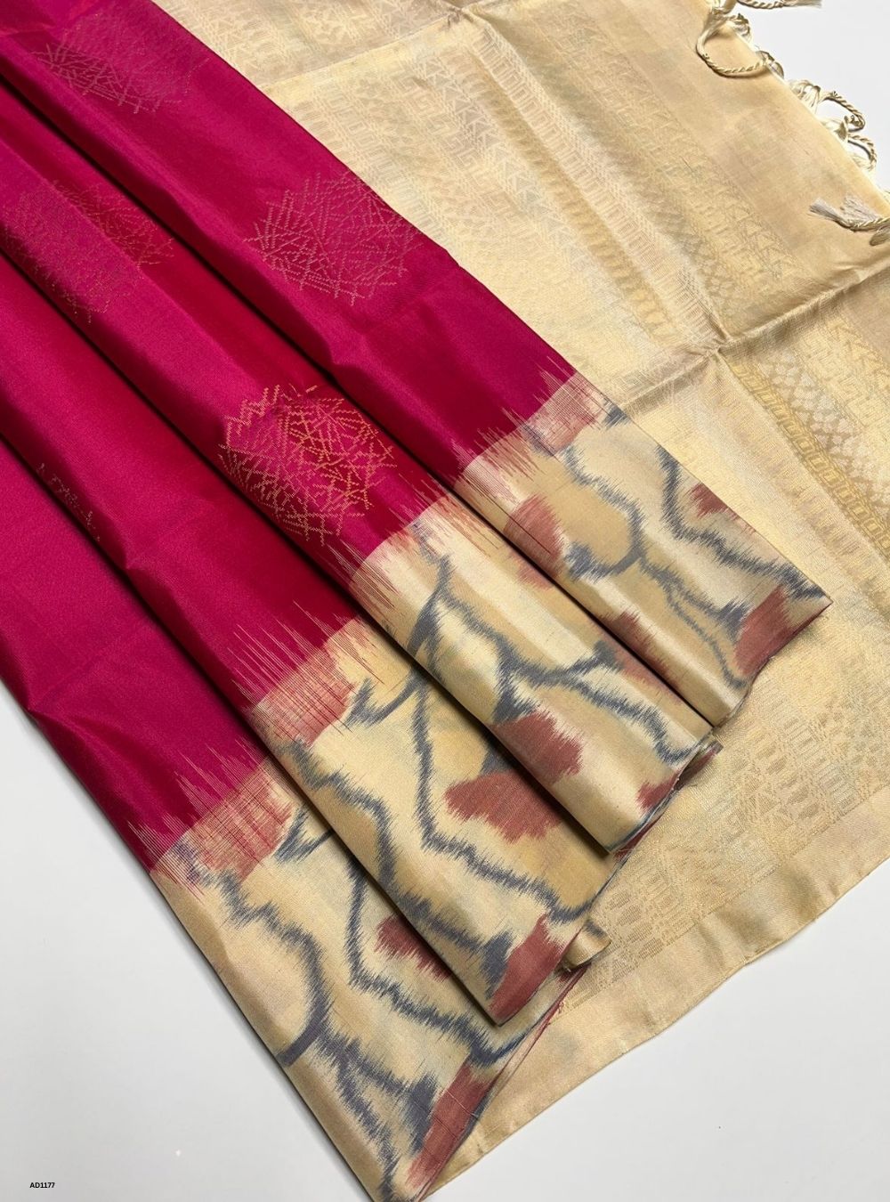 Radish Pink & Cream - Soft Silk Saree