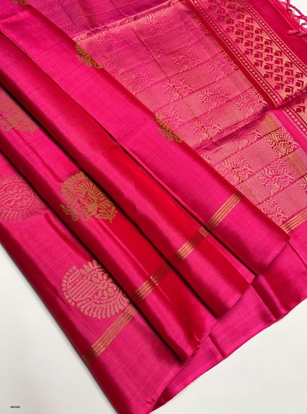 Pink - Soft Silk Saree