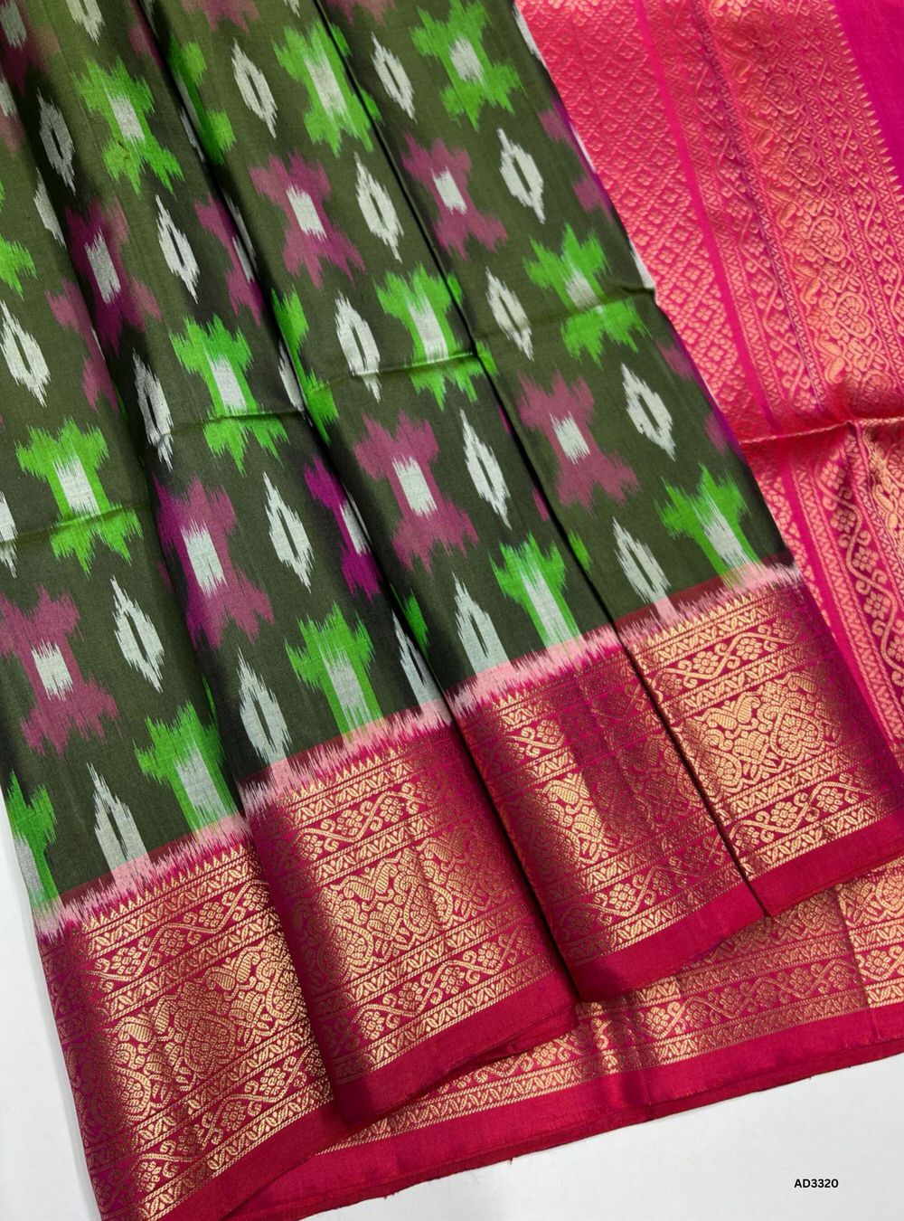 Forest Green & Reddish Pink - Soft Silk Saree