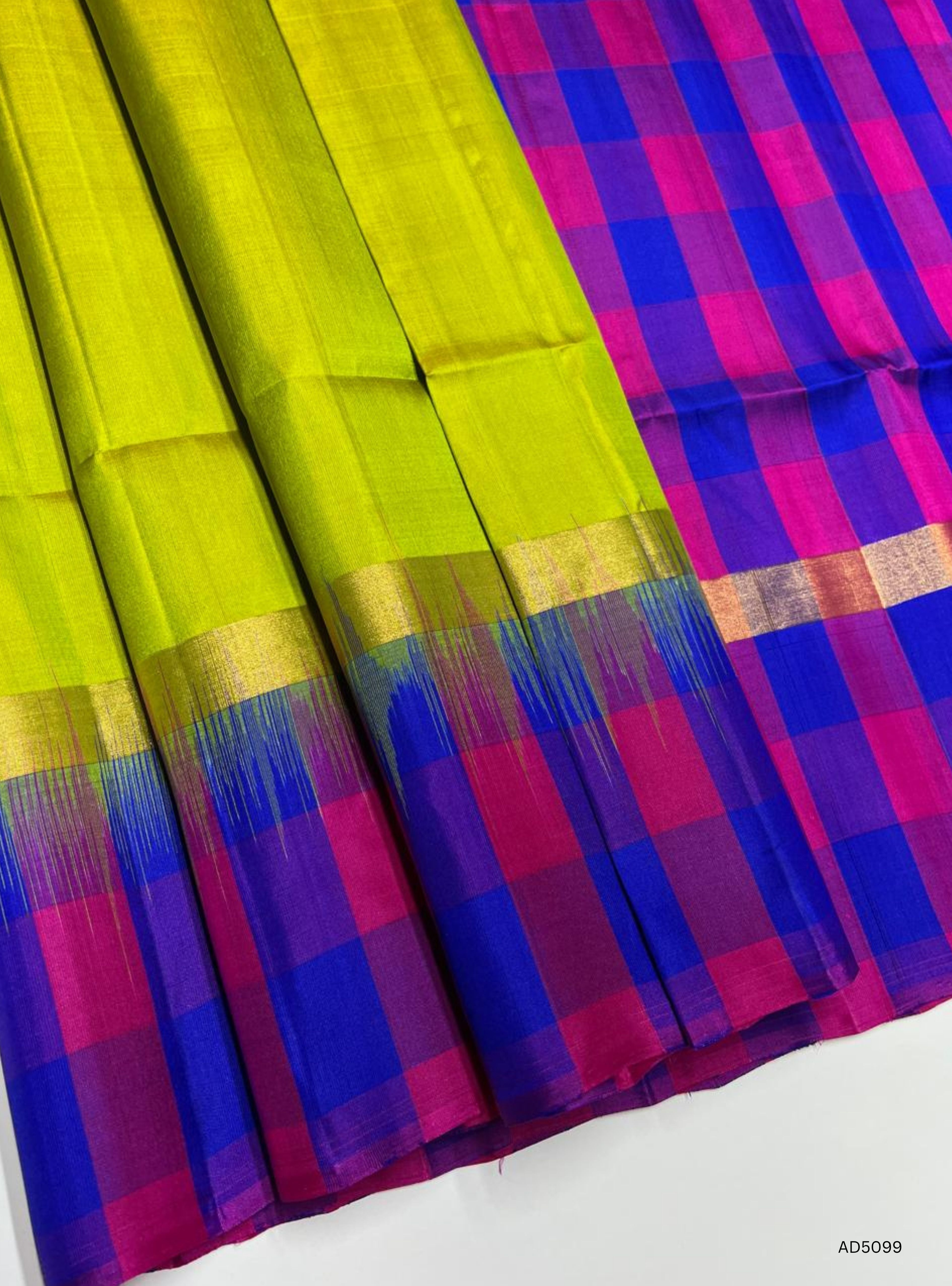 Lime Green & Rani Pink - Pazhum Pazhamum Soft Silk Saree