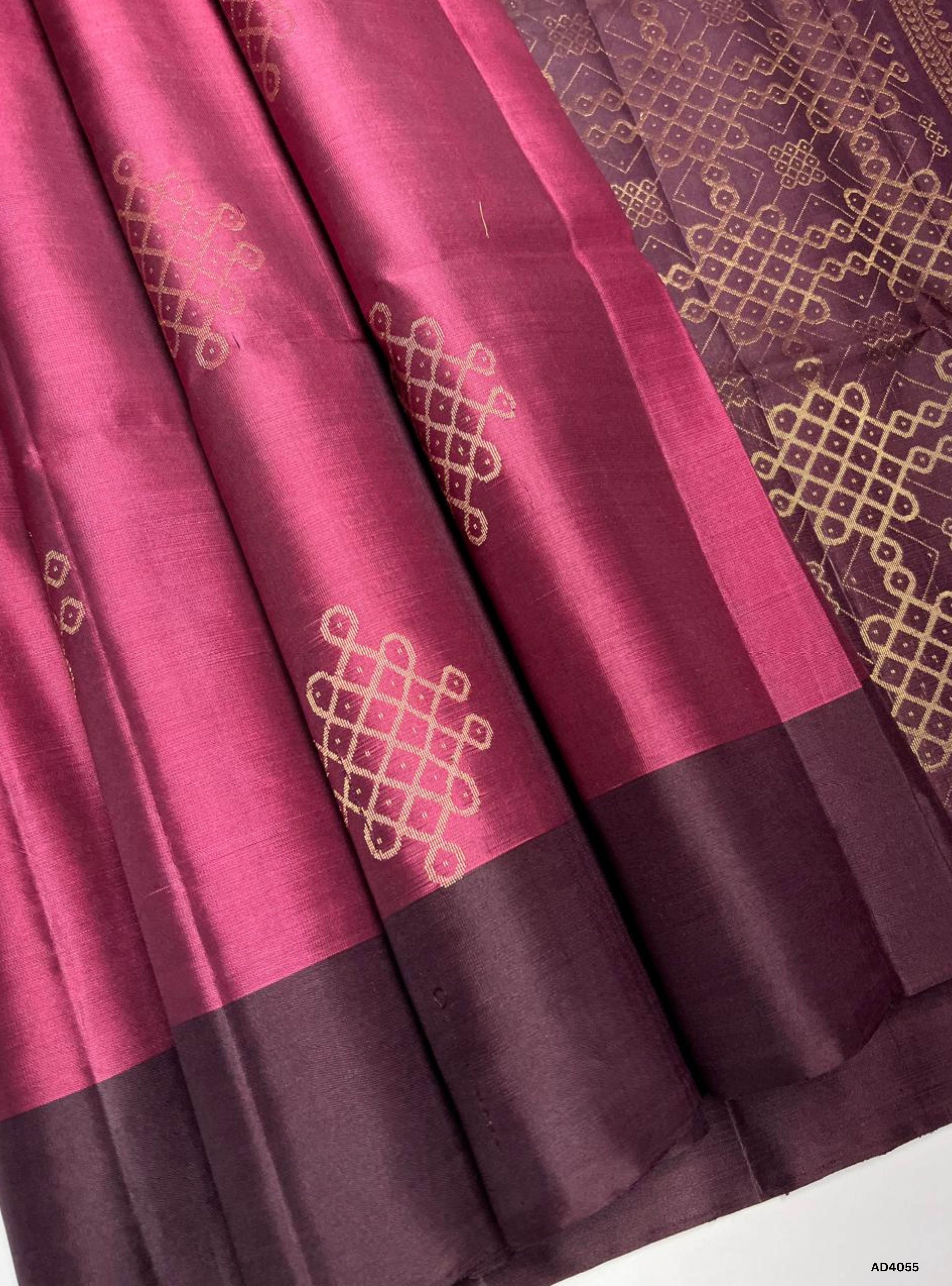 Cherry & Maroon - Kolam Soft Silk Saree
