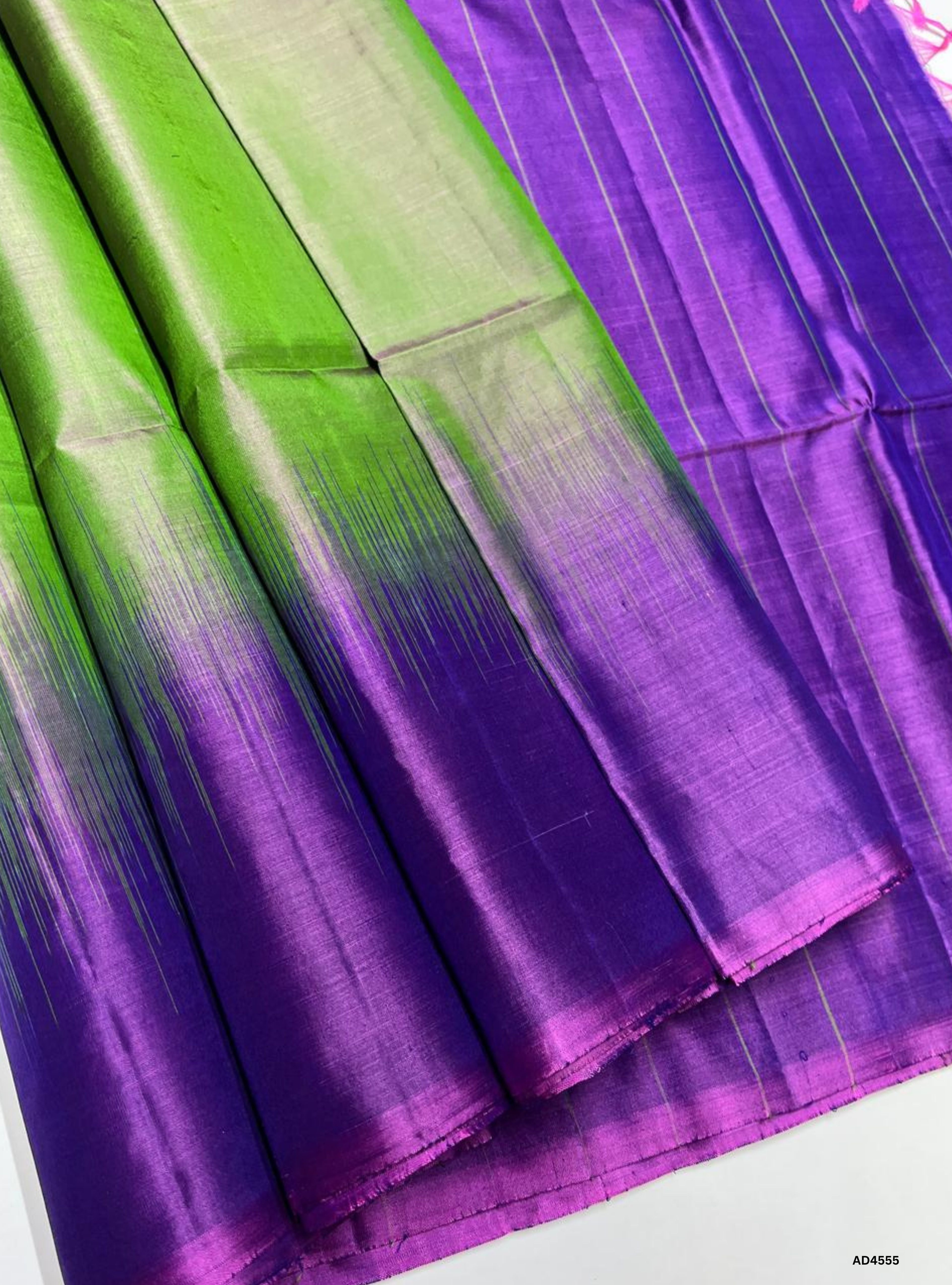 Green & Purple - Contrast Plain Soft Silk Saree