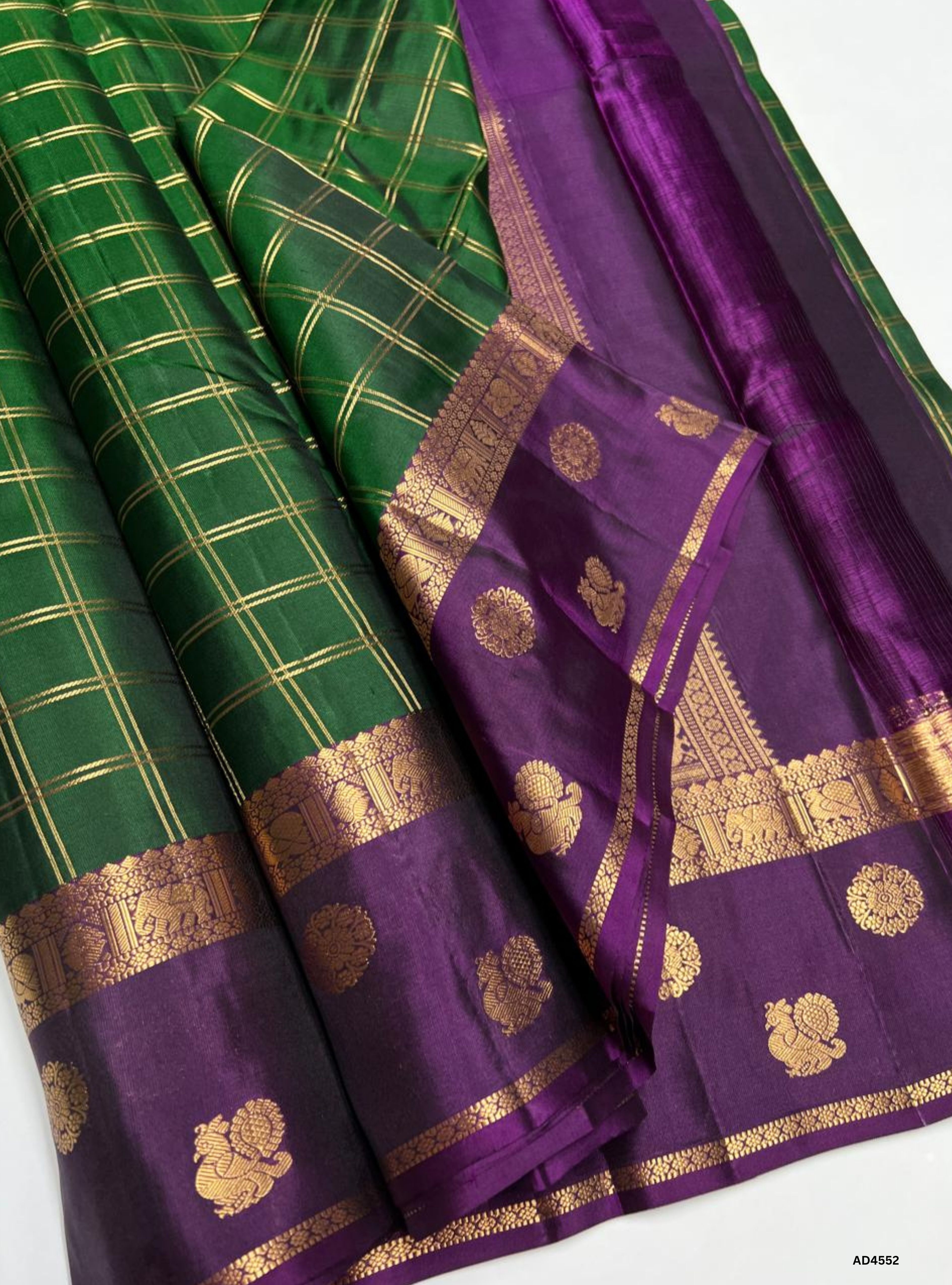Green & Purple - Checkerd Retta Pet Border Saree