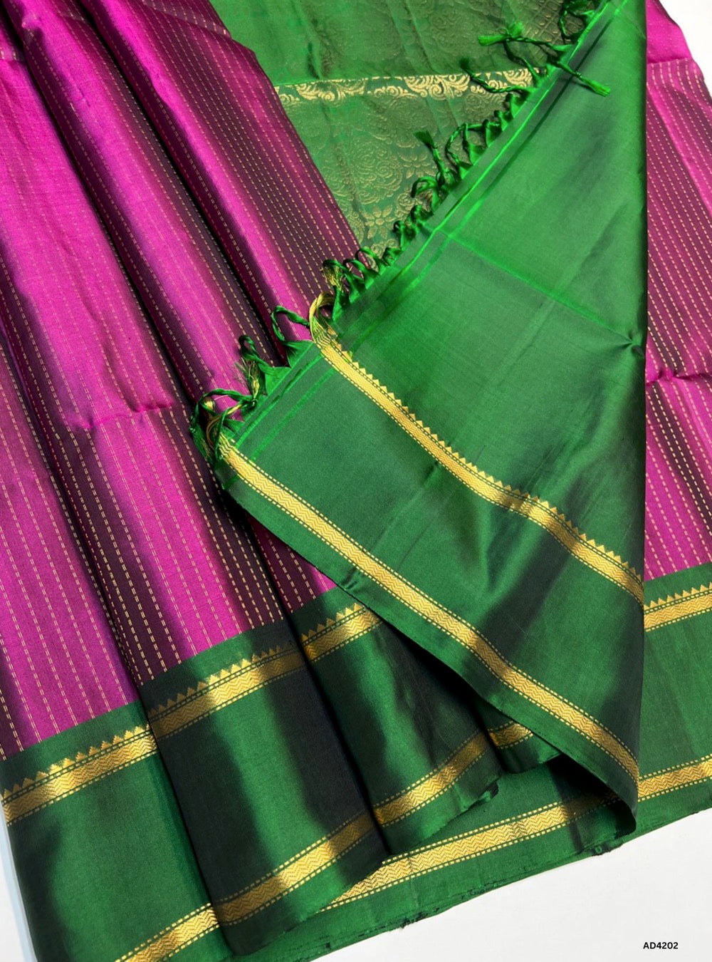 Magenta & Green - Vairaoosi X Retta Pett Soft Silk Saree