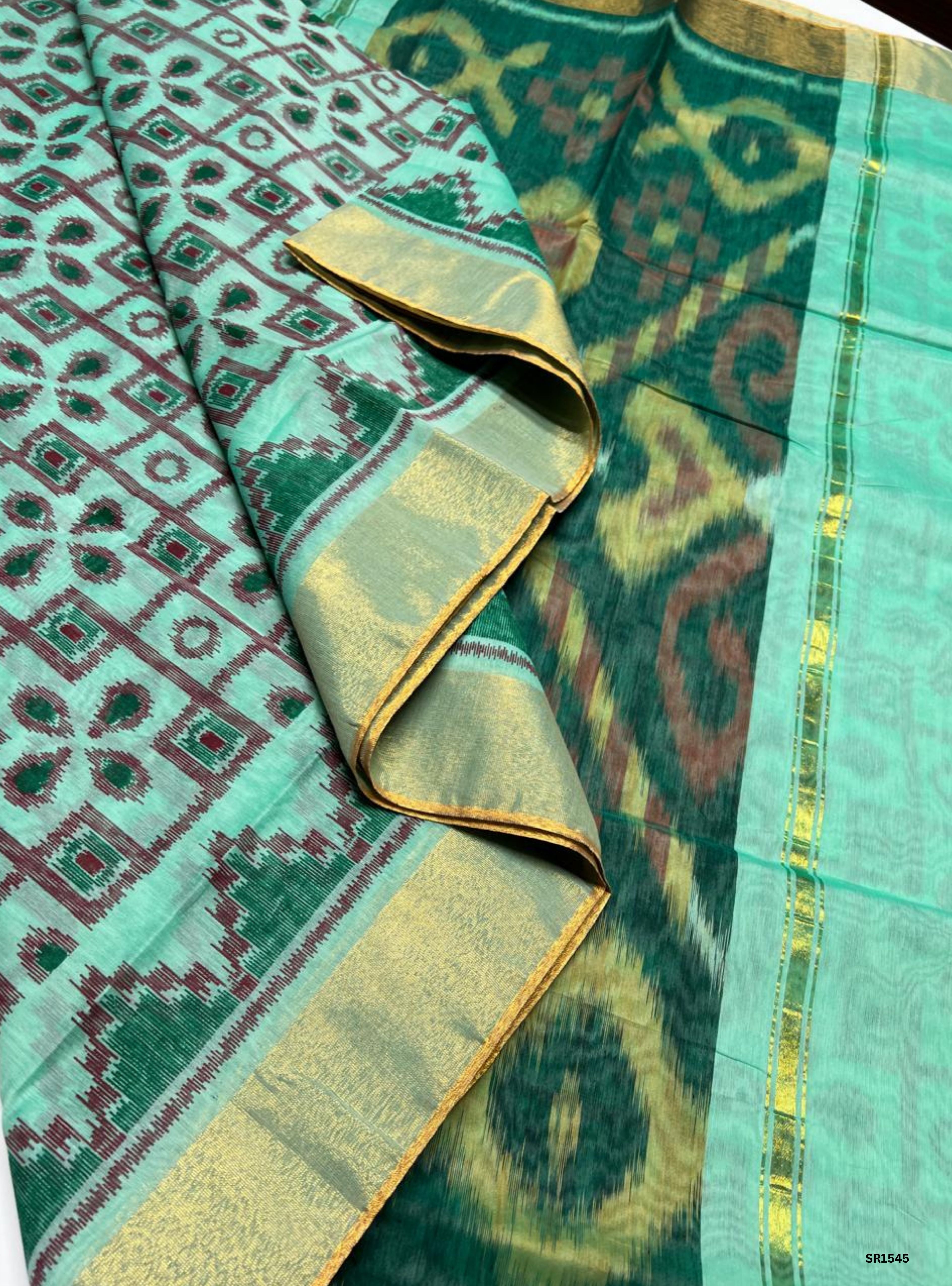 Pistha Green & Green - Kotta Cotton Saree
