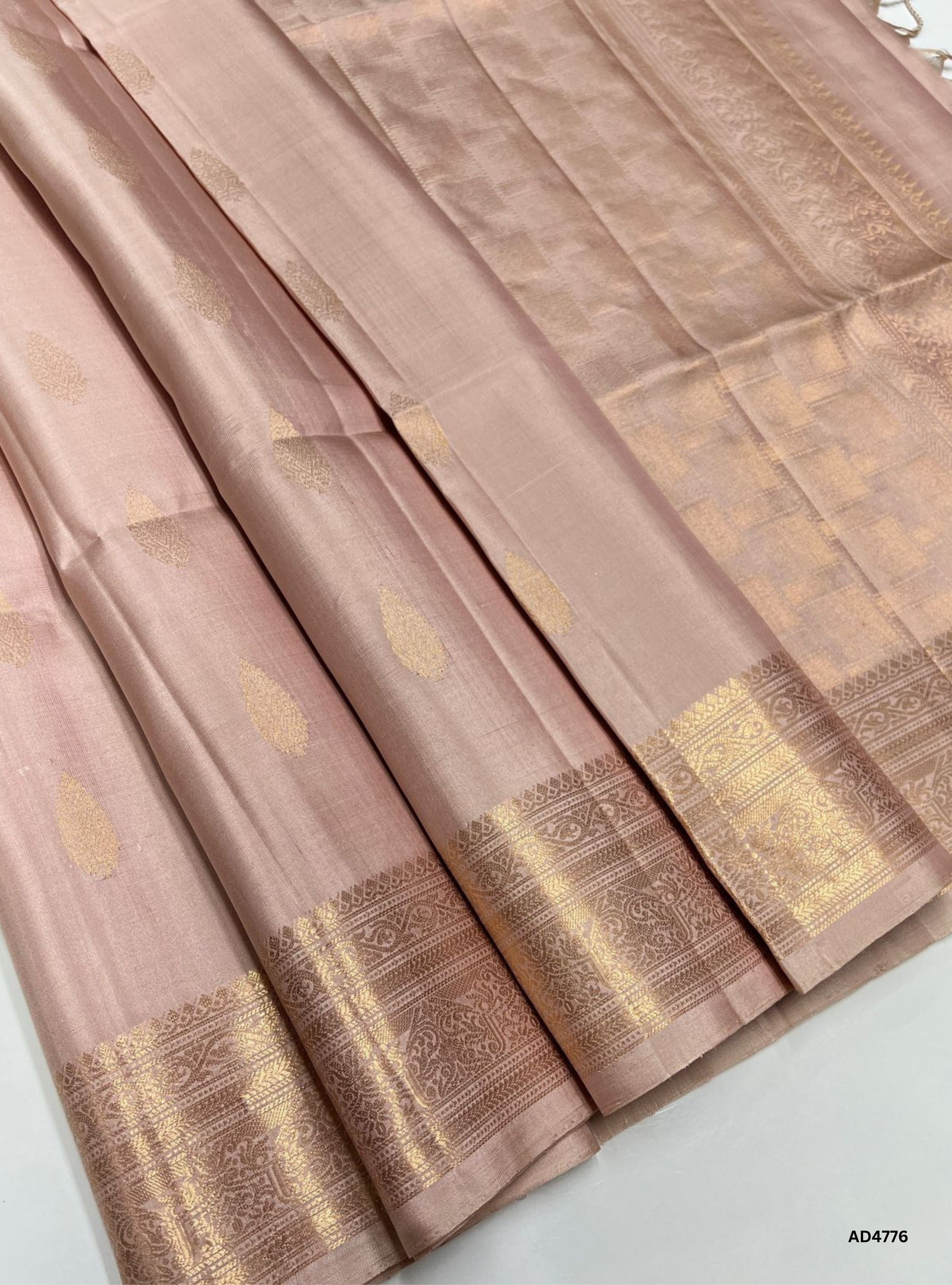 Ivory Cream - Kanchi Border Soft Silk Saree
