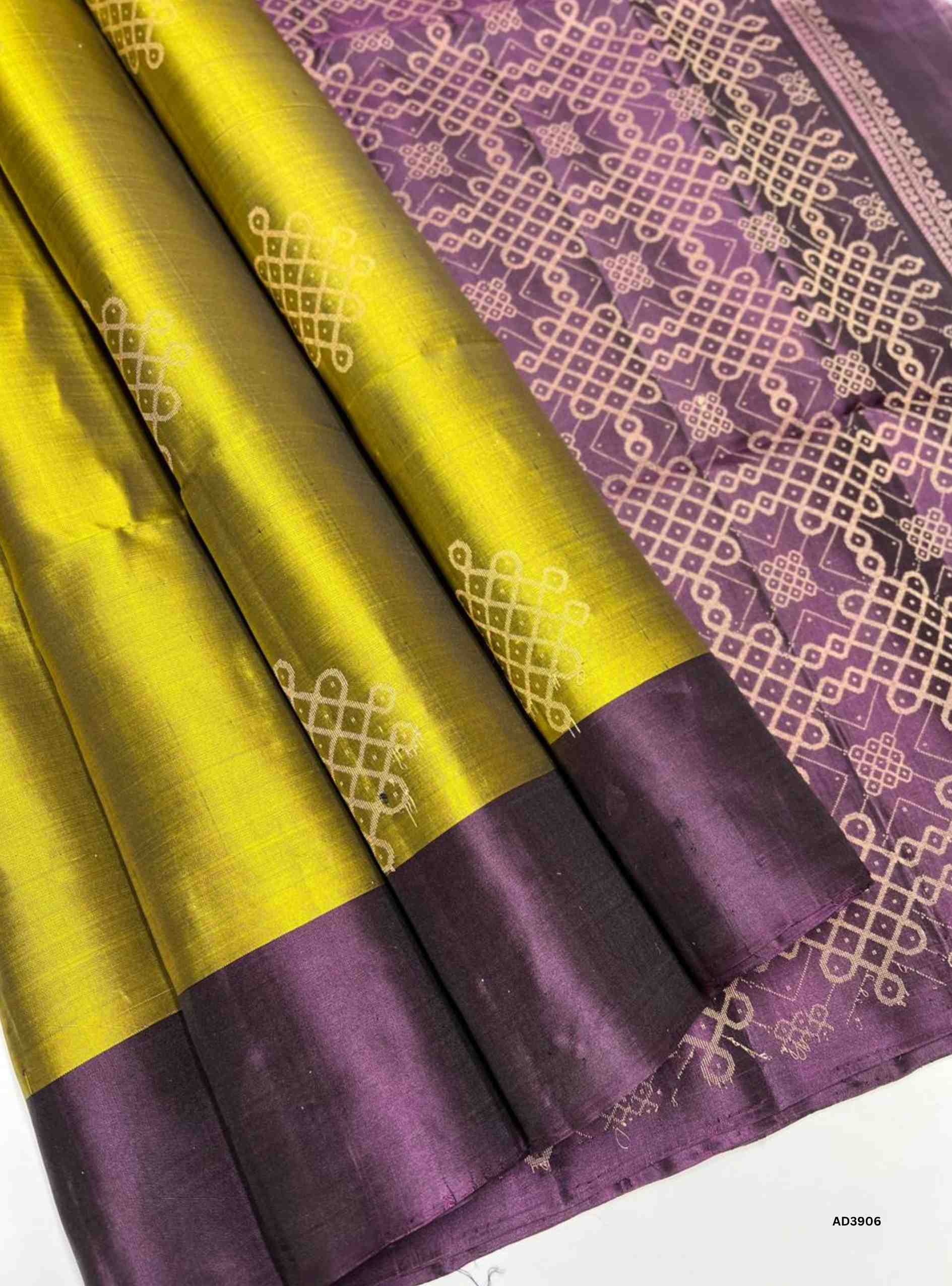 Mehandi Green & Burgundy - Kolam Soft Silk Saree