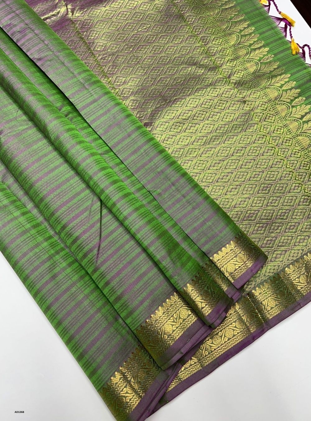 Dual Tone Green -  Soft Silk Saree
