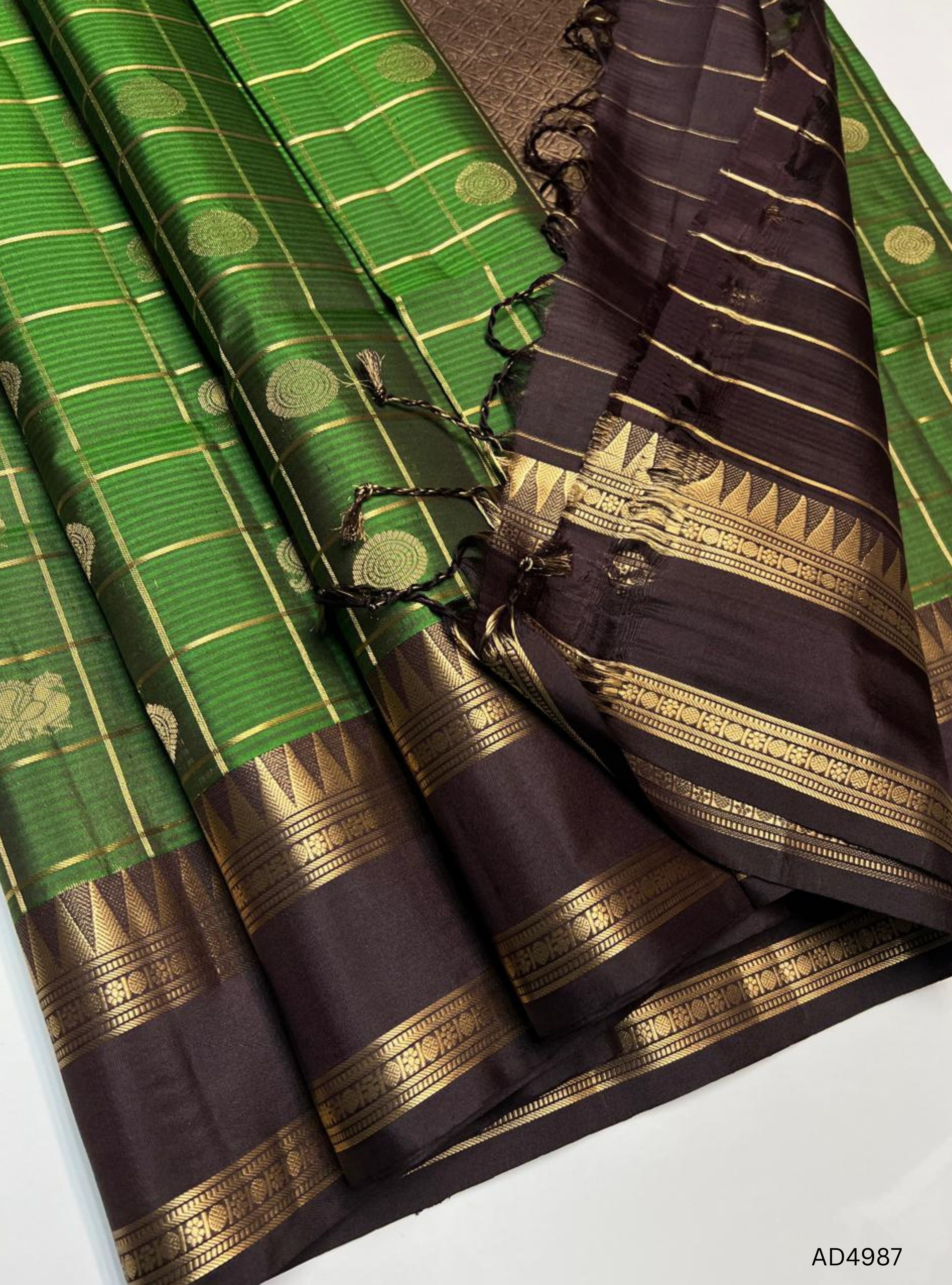 Green & Coffee Brown - Checkerd Retta Pet Soft Silk Saree