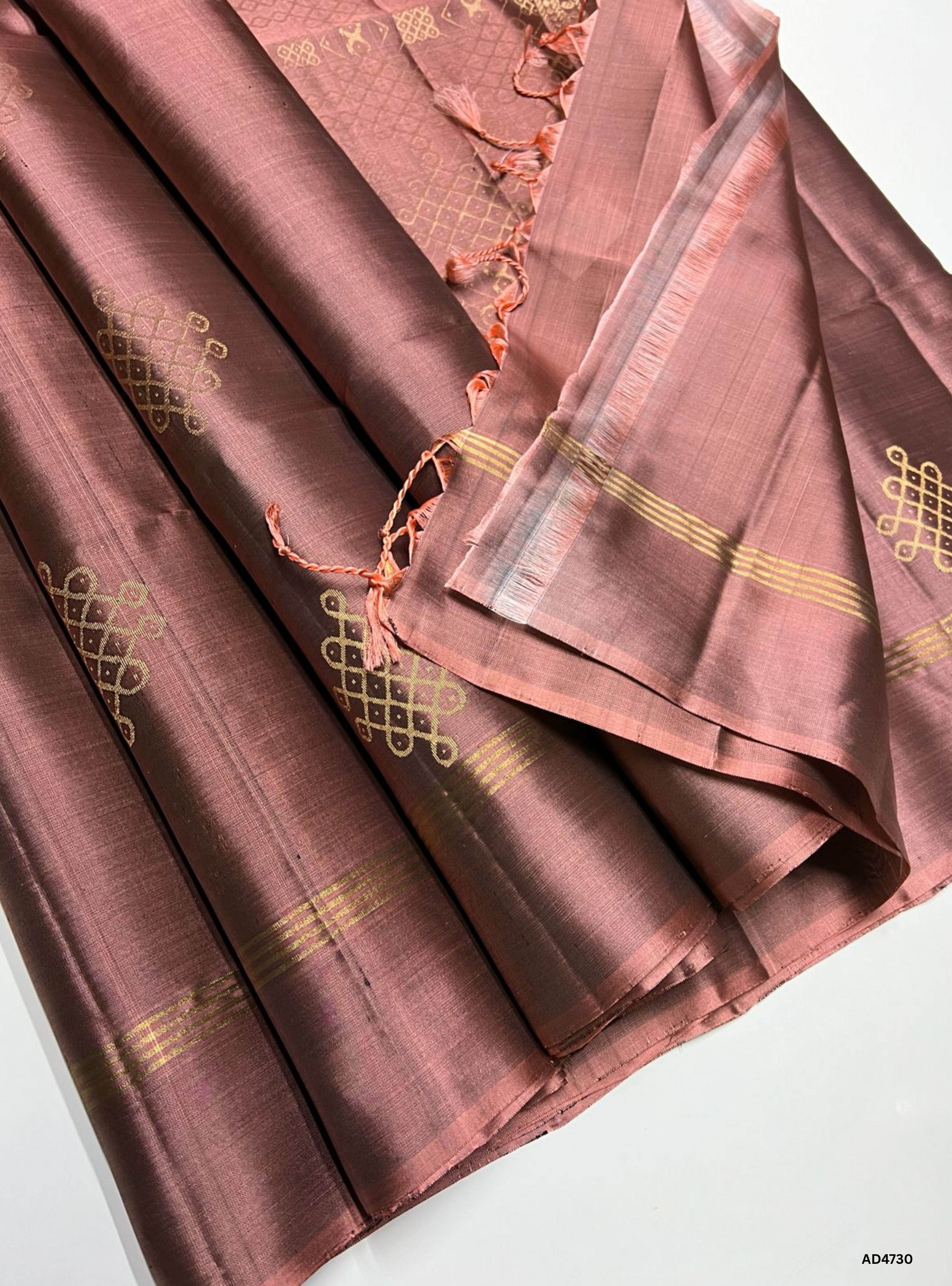 Choclate Cream - Kolam Soft Silk Saree