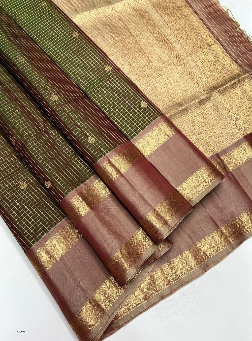 Dual Tone Green & Mauve Pink - Soft Silk Saree