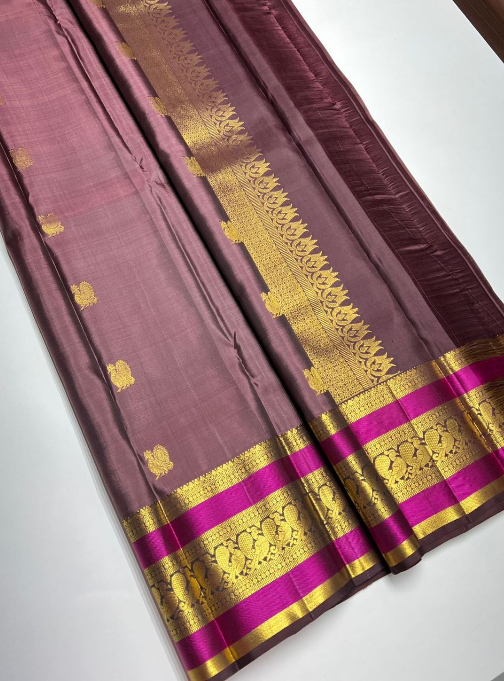 Mauve Brown - Kanjeevaram Silk Saree