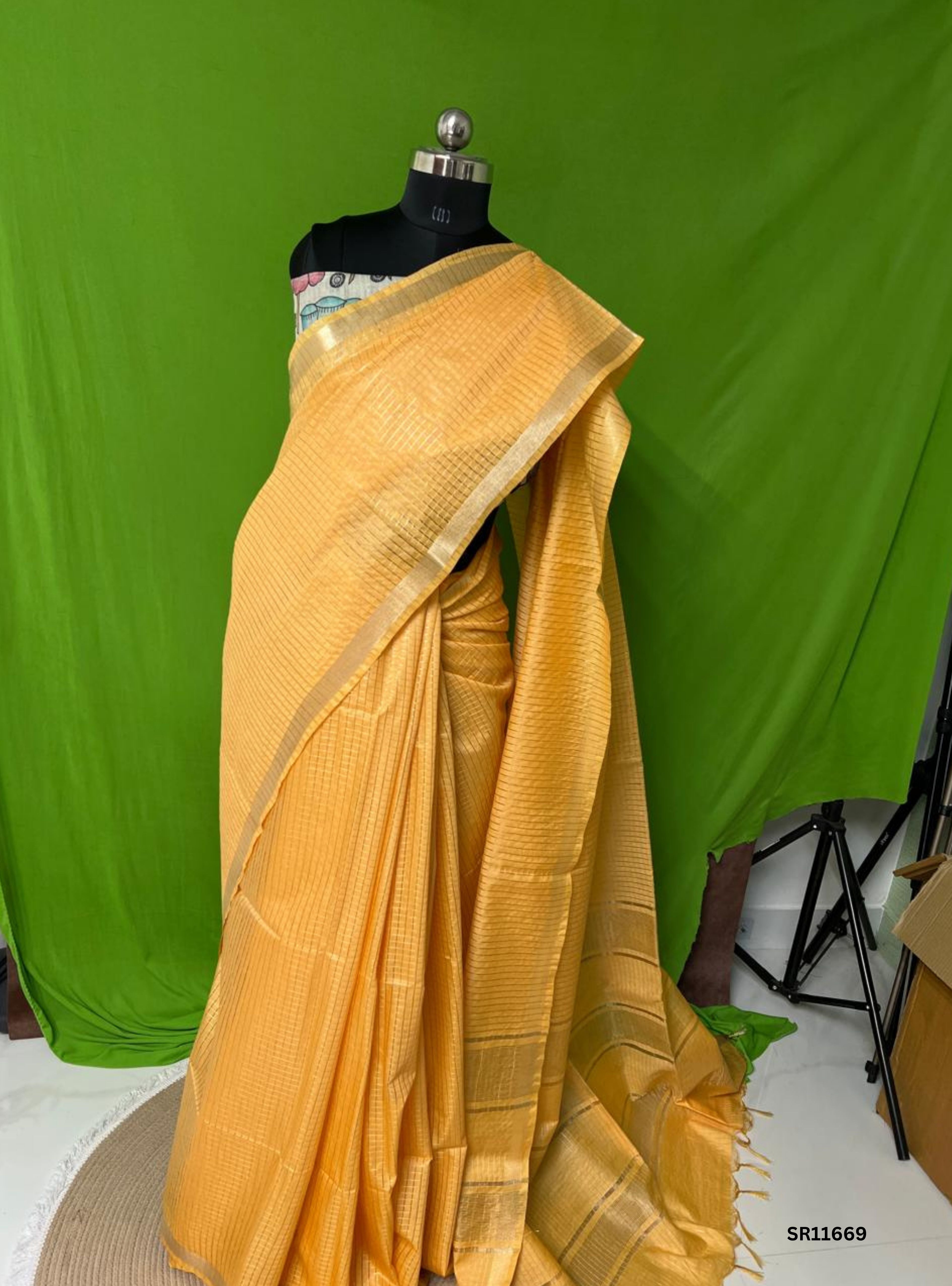 Peach - Moonga Silk  Saree