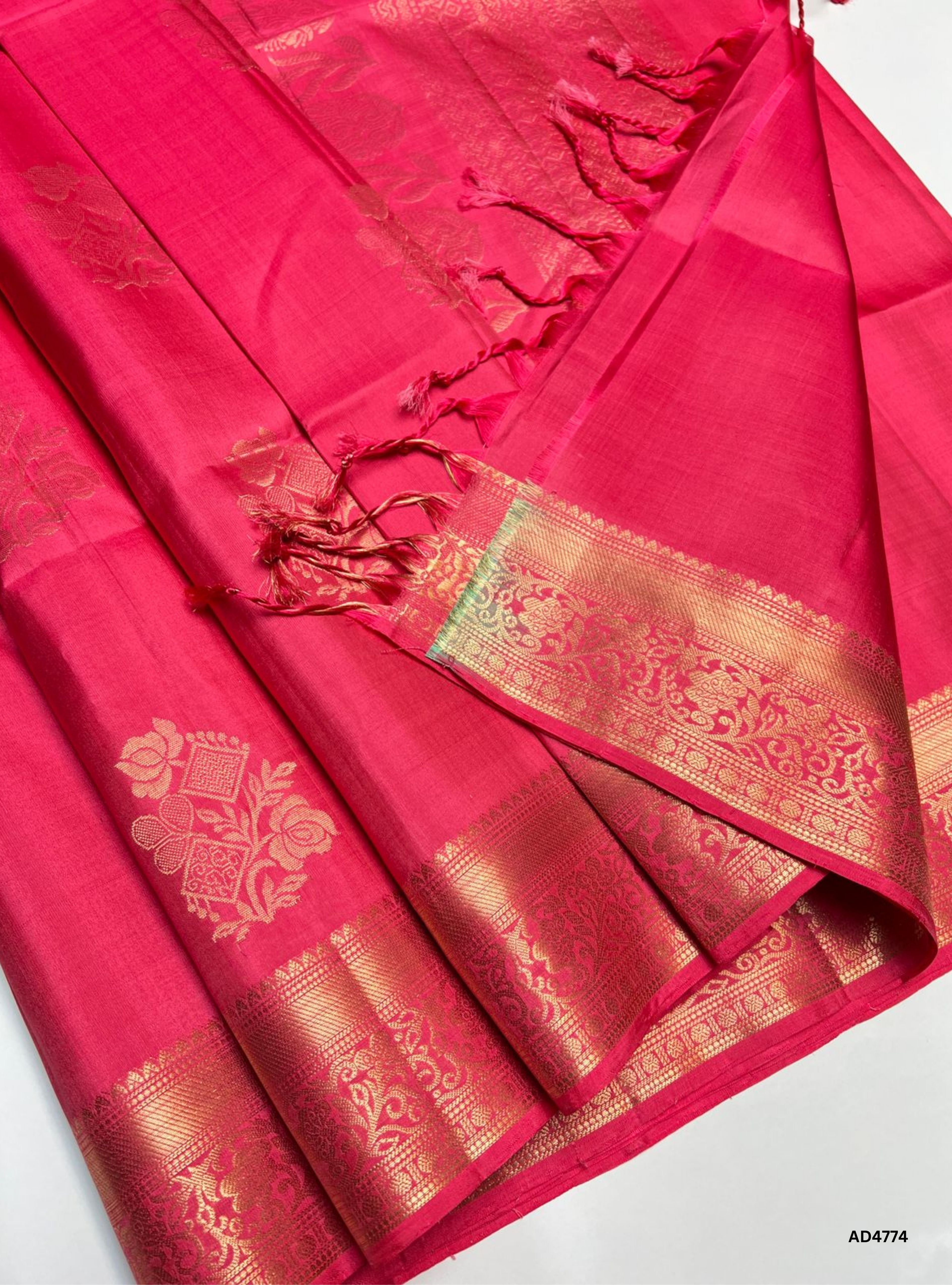 Pink - Kanchi Border Soft Silk Saree