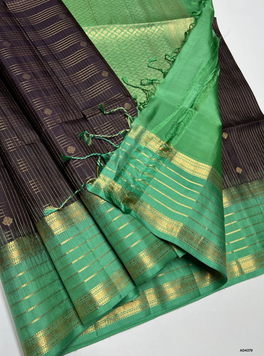 Coffee Brown & Mint Green  - Checkered Retta Pet Saree
